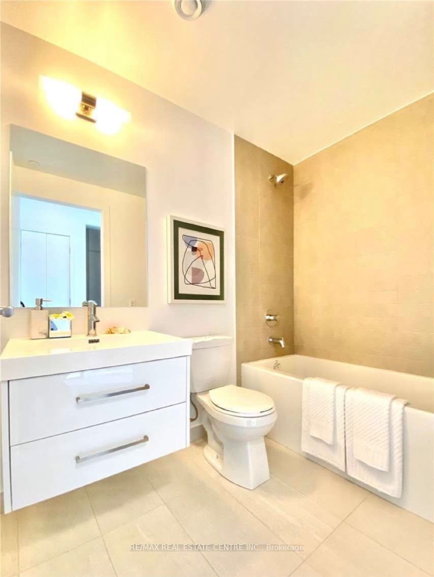 403 Church Street 2703, Toronto, ON M4Y 0C9 photo 3
