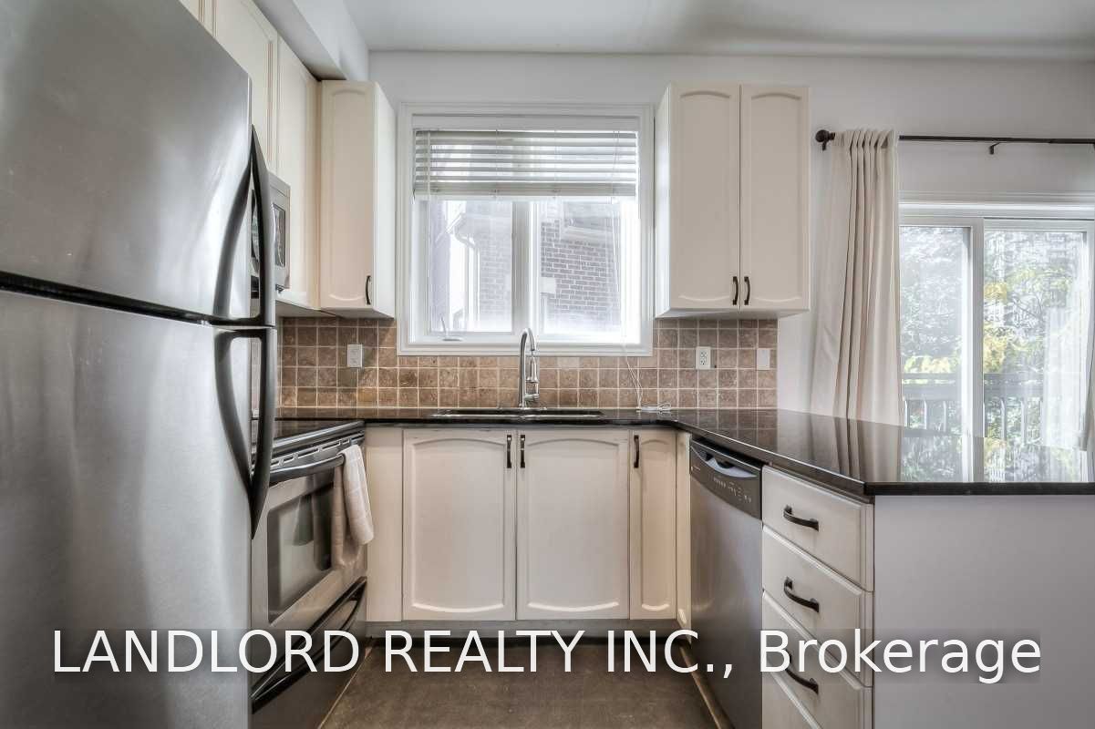 72 River Street, Toronto, ON M5A 3N9 photo 3
