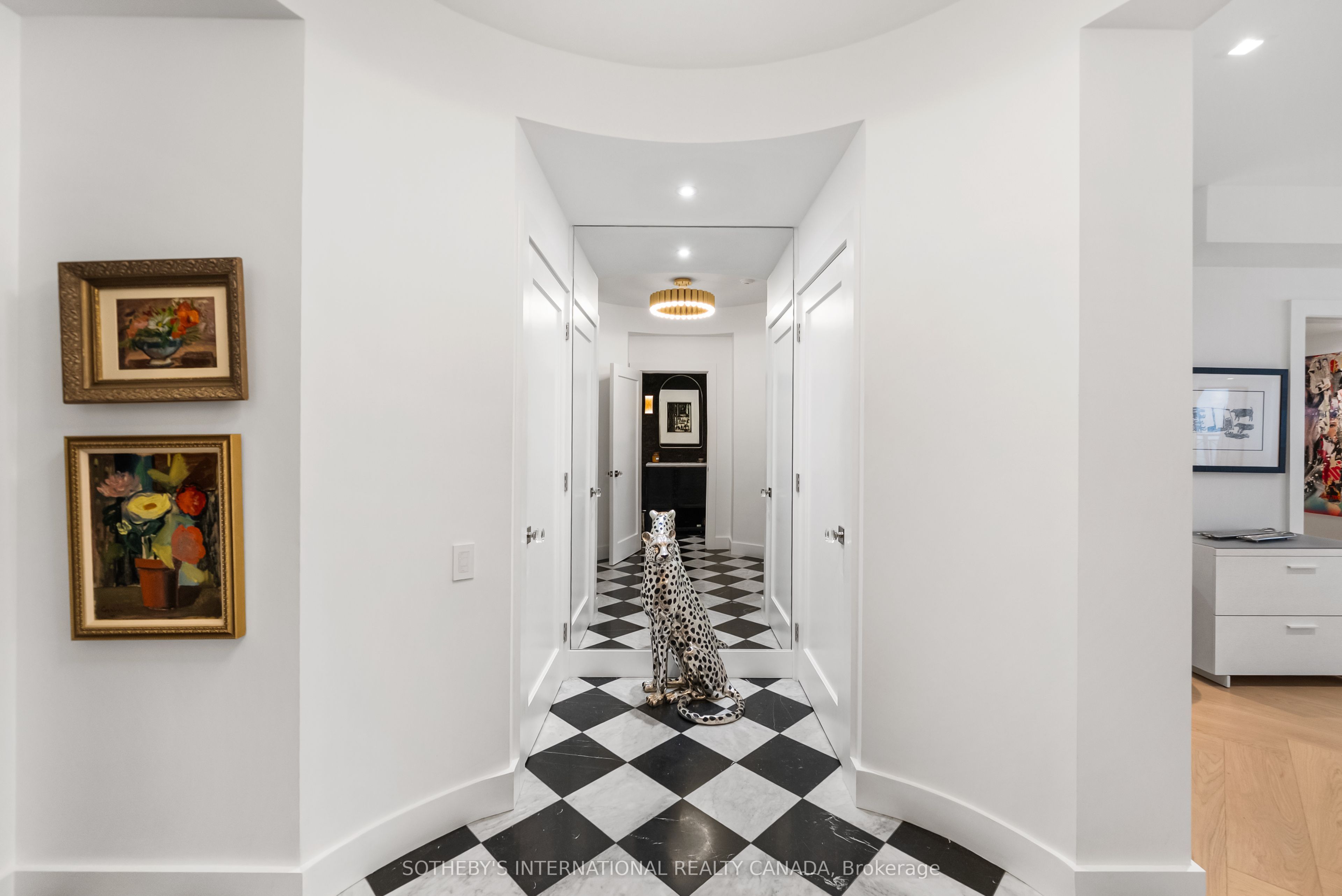 20 Scrivener Square 716, Toronto, ON M4W 3X9 photo 4