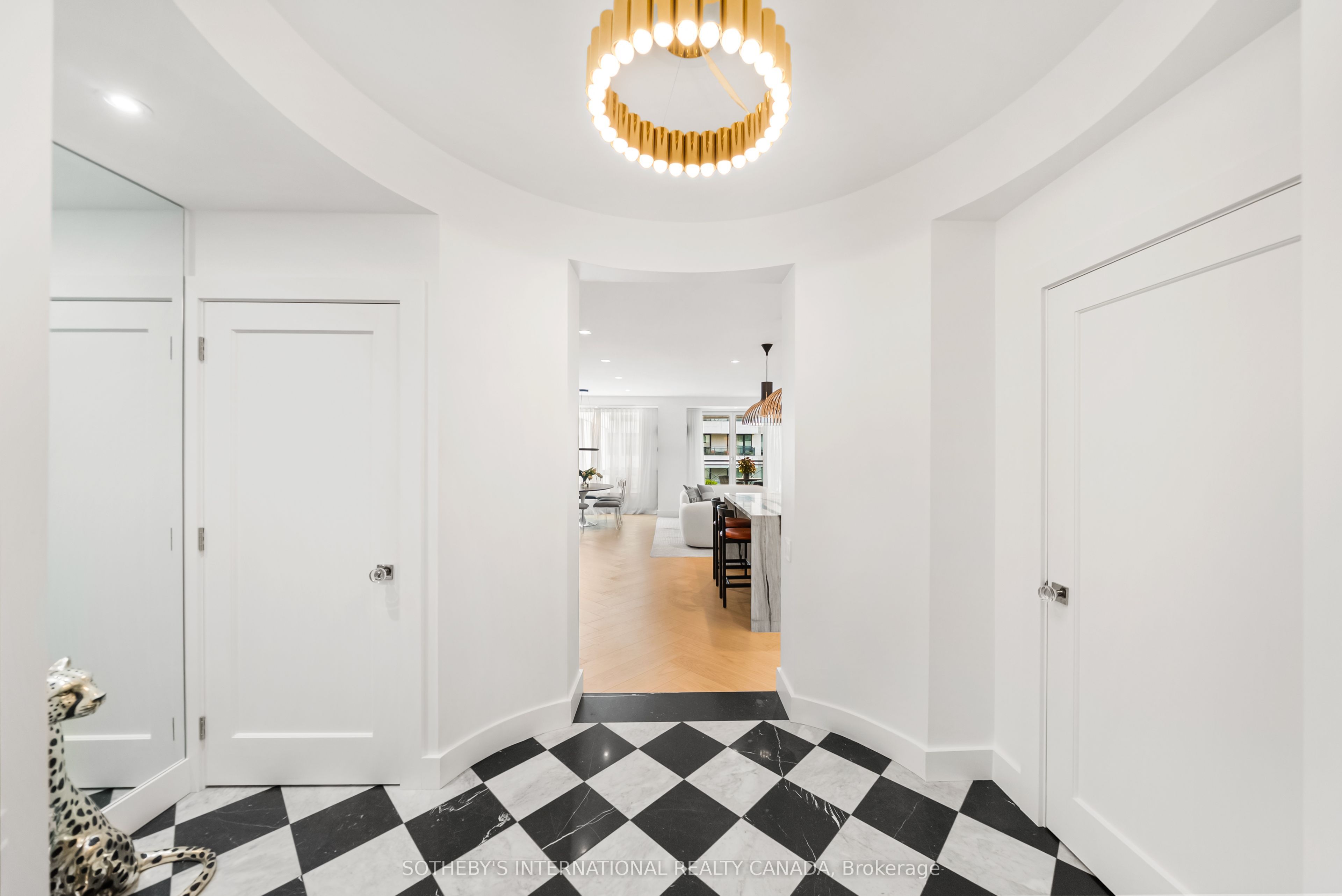 20 Scrivener Square 716, Toronto, ON M4W 3X9 photo 5