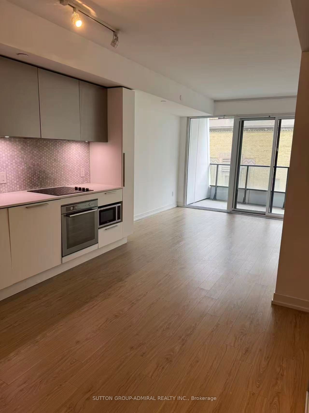 85 Wood Street 610, Toronto, ON M4Y 0E8 photo 5