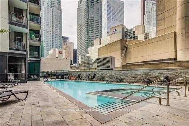 1 Scott Street 310, Toronto, ON M5E 1A1 photo 5
