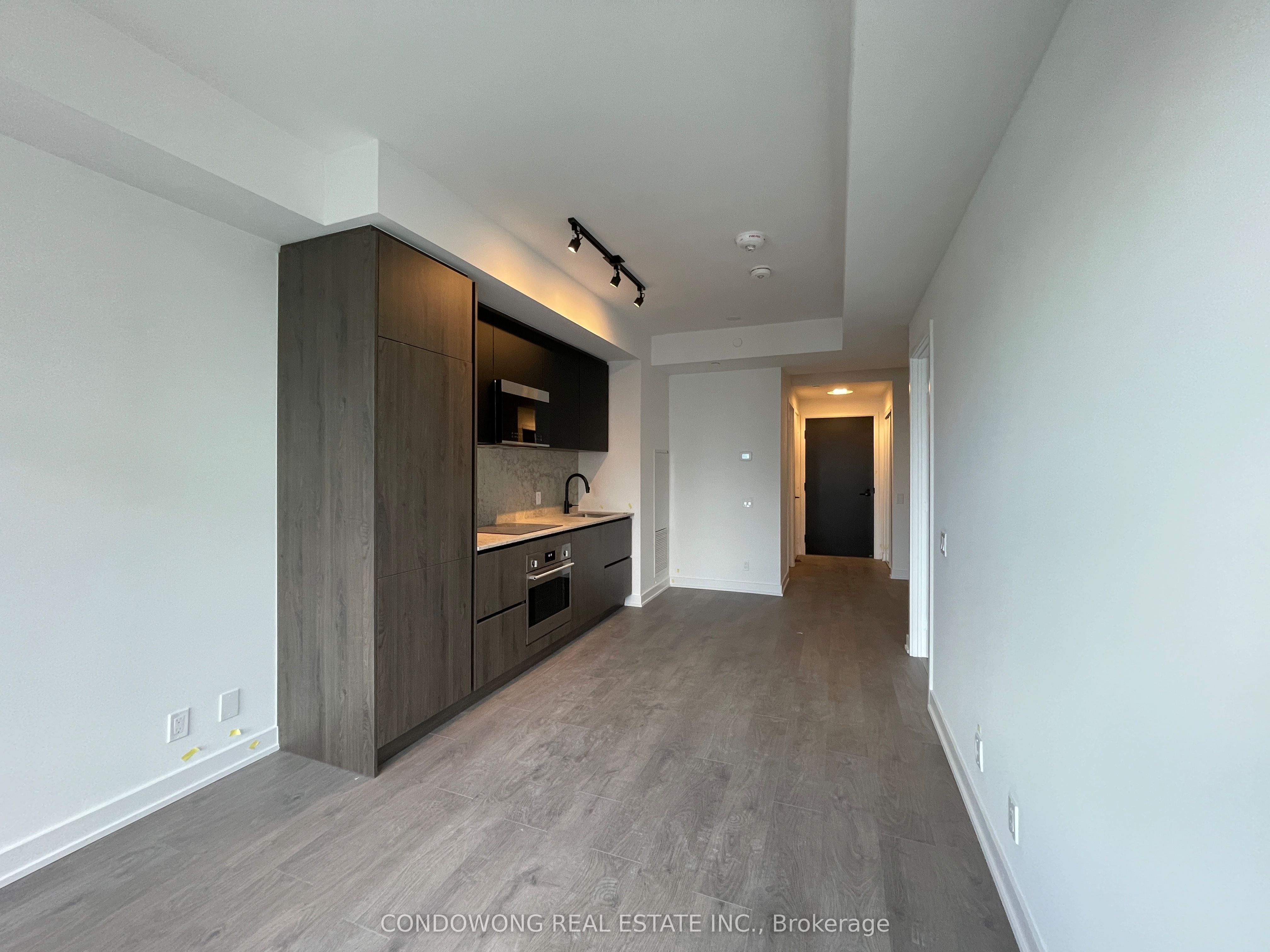 108 Peter Street 4207, Toronto, ON M5V 0W2 photo 3