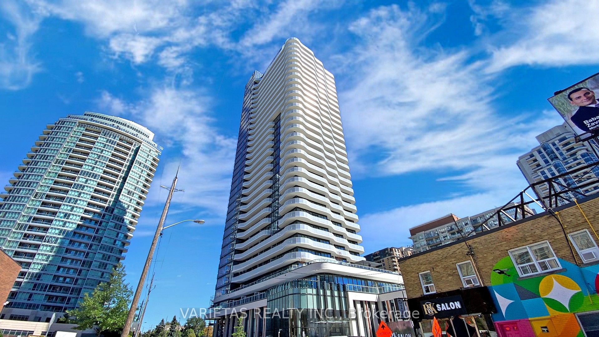 15 Holmes Avenue 1906, Toronto, ON M2N 0L4