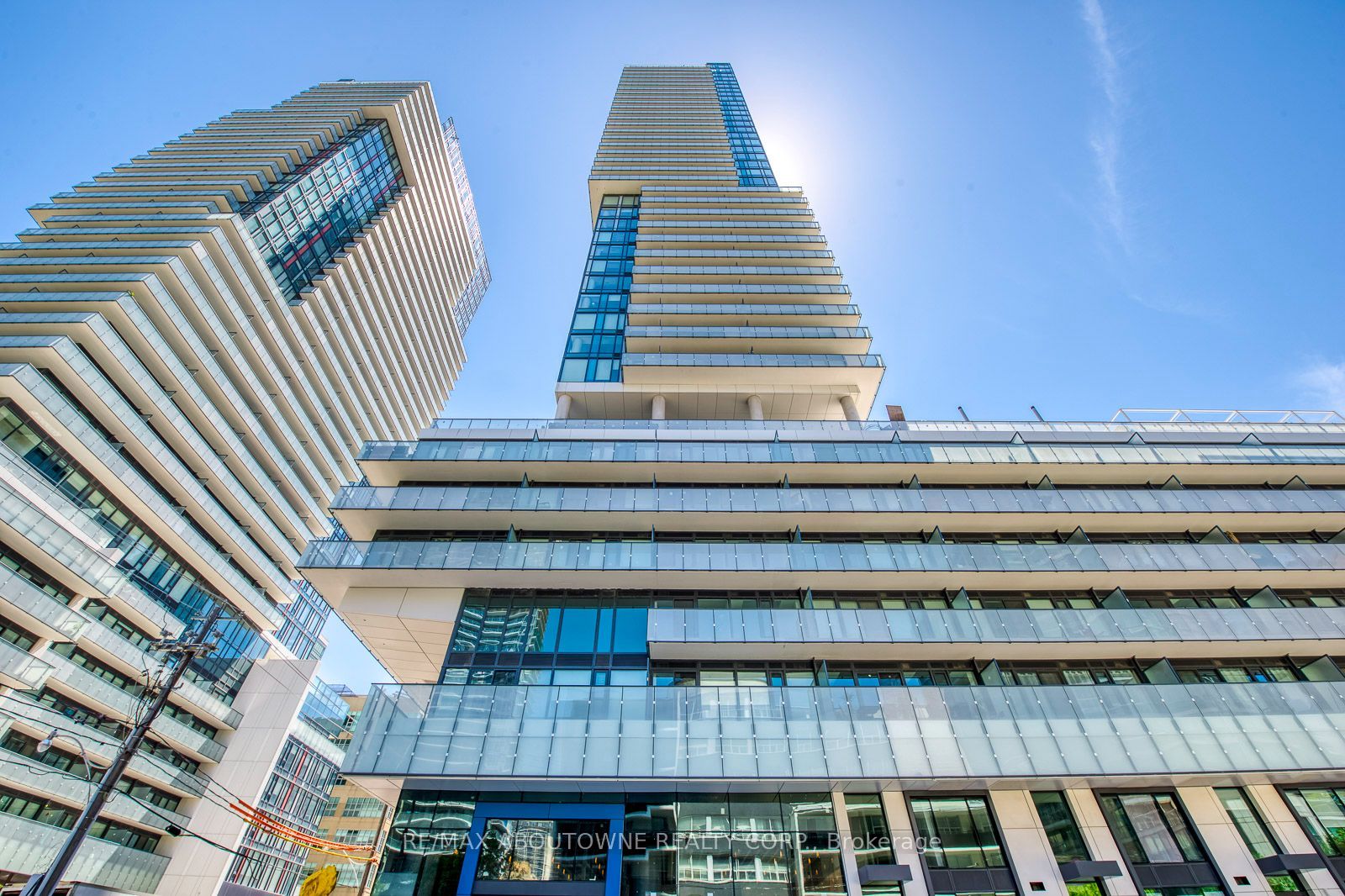 161 Roehampton Avenue 2010, Toronto, ON M4P 0C8 photo 2
