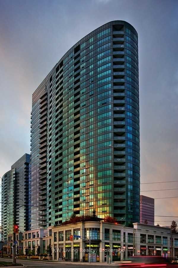 25 Greenview Avenue 423, Toronto, ON M2M 0A5