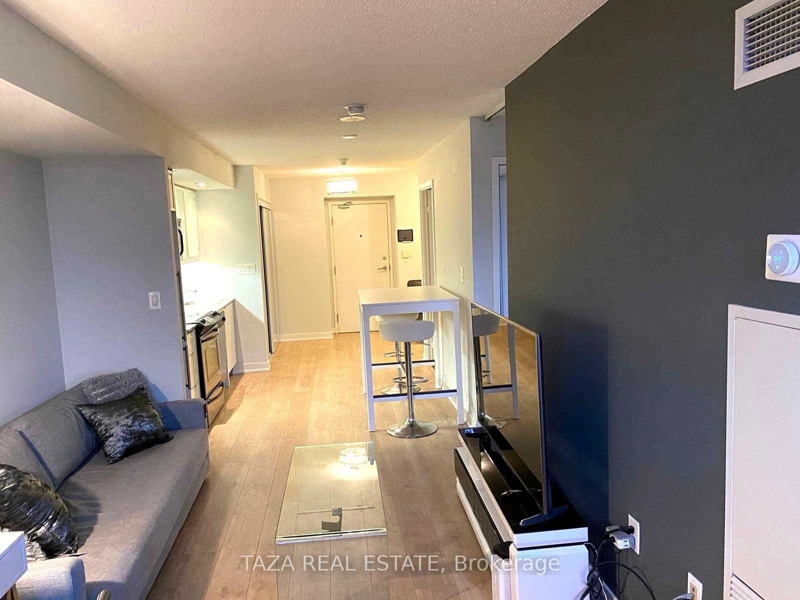 25 Telegram Mews 3808, Toronto, ON M5V 3Z1 photo 3
