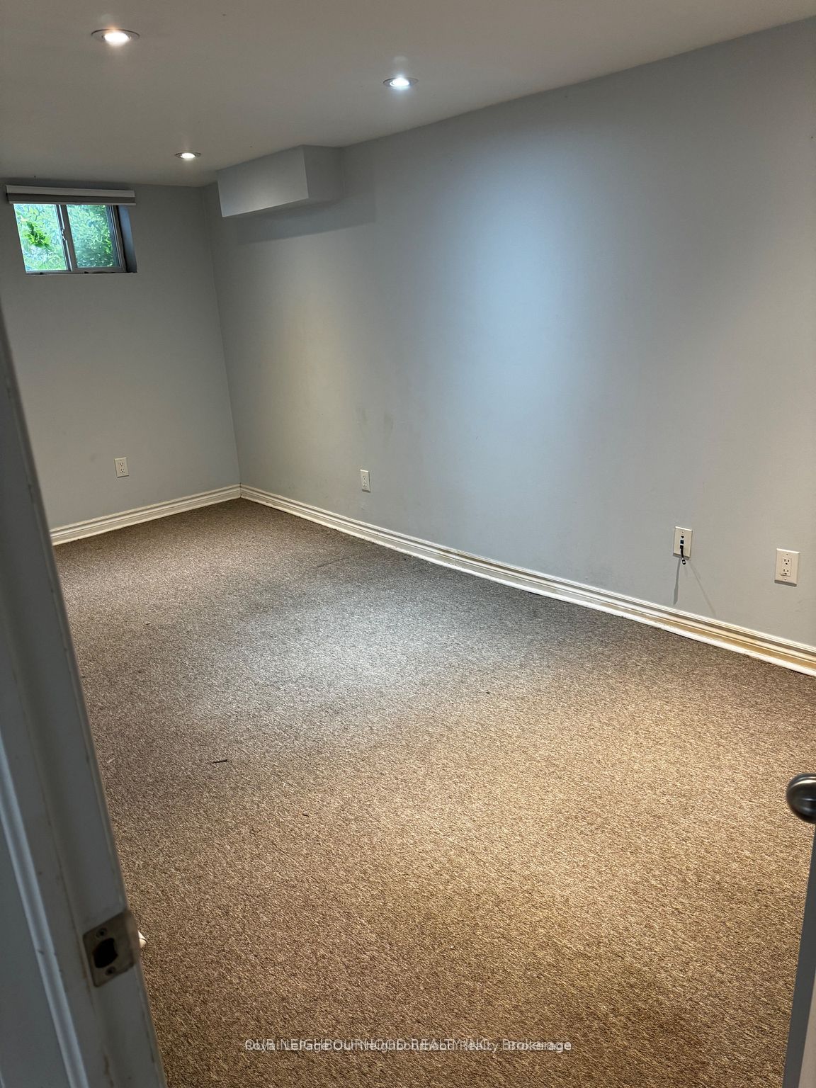 105 Poyntz Avenue BSMT, Toronto, ON M2N 1J3 photo 5