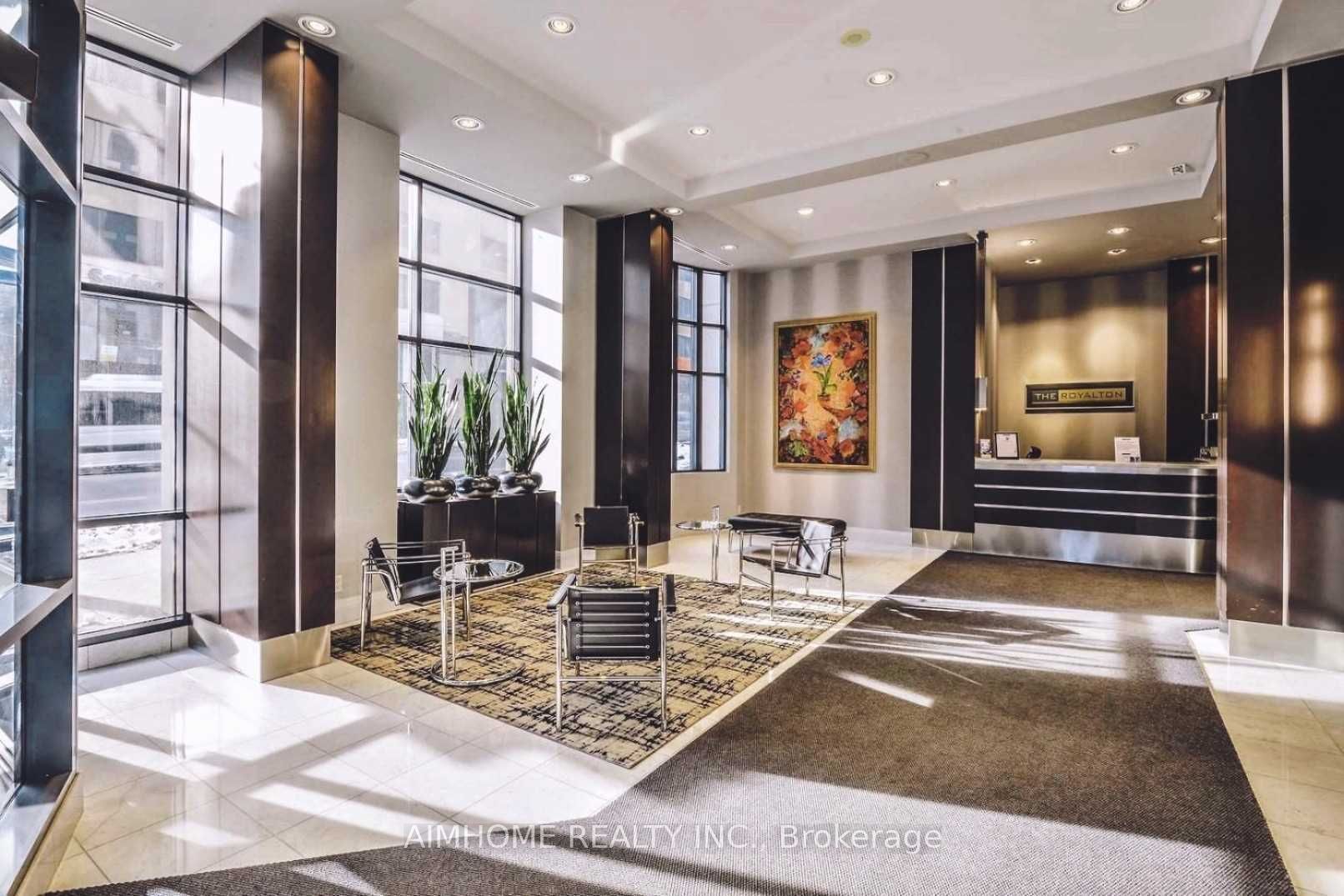 801 Bay Street 301, Toronto, ON M5S 1Y9 photo 2