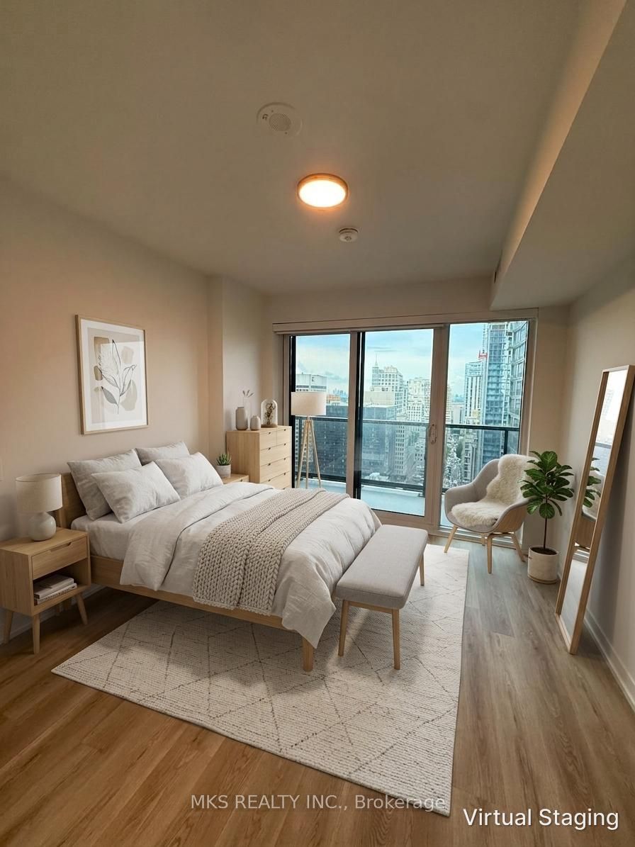 771 Yonge Street 2601, Toronto, ON M4W 2G4 photo 2