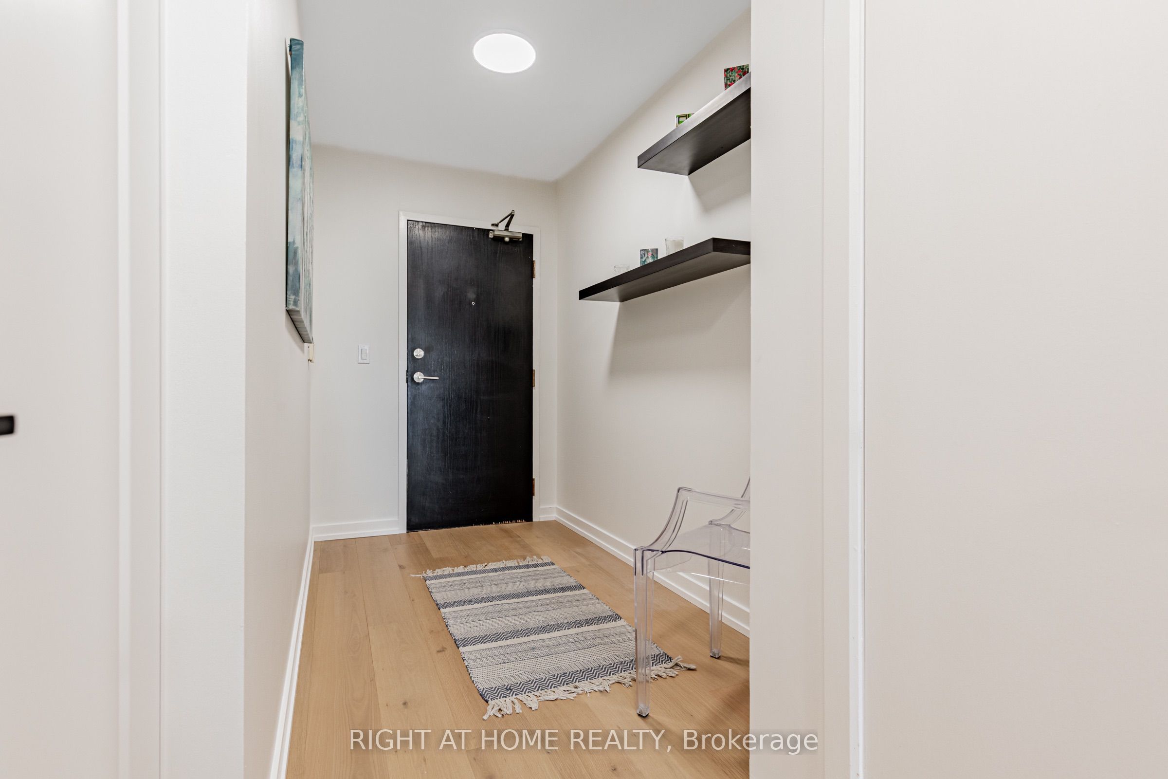 8 Park Road 3116, Toronto, ON M4W 3S5 photo 4