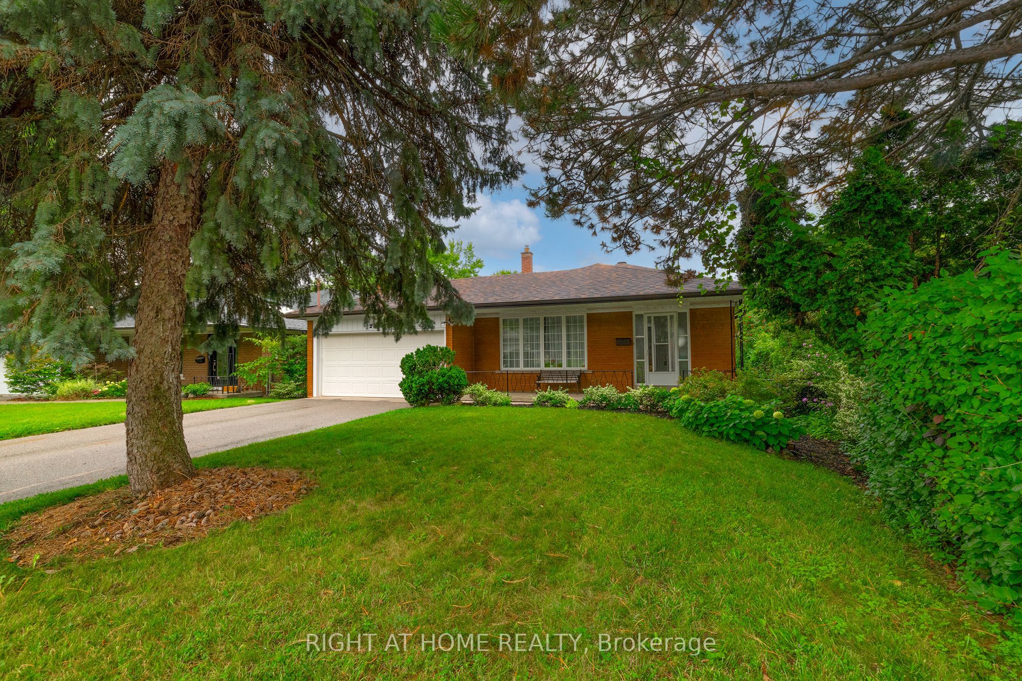 236 Shaughnessy Boulevard, Toronto, ON M2J 1K6