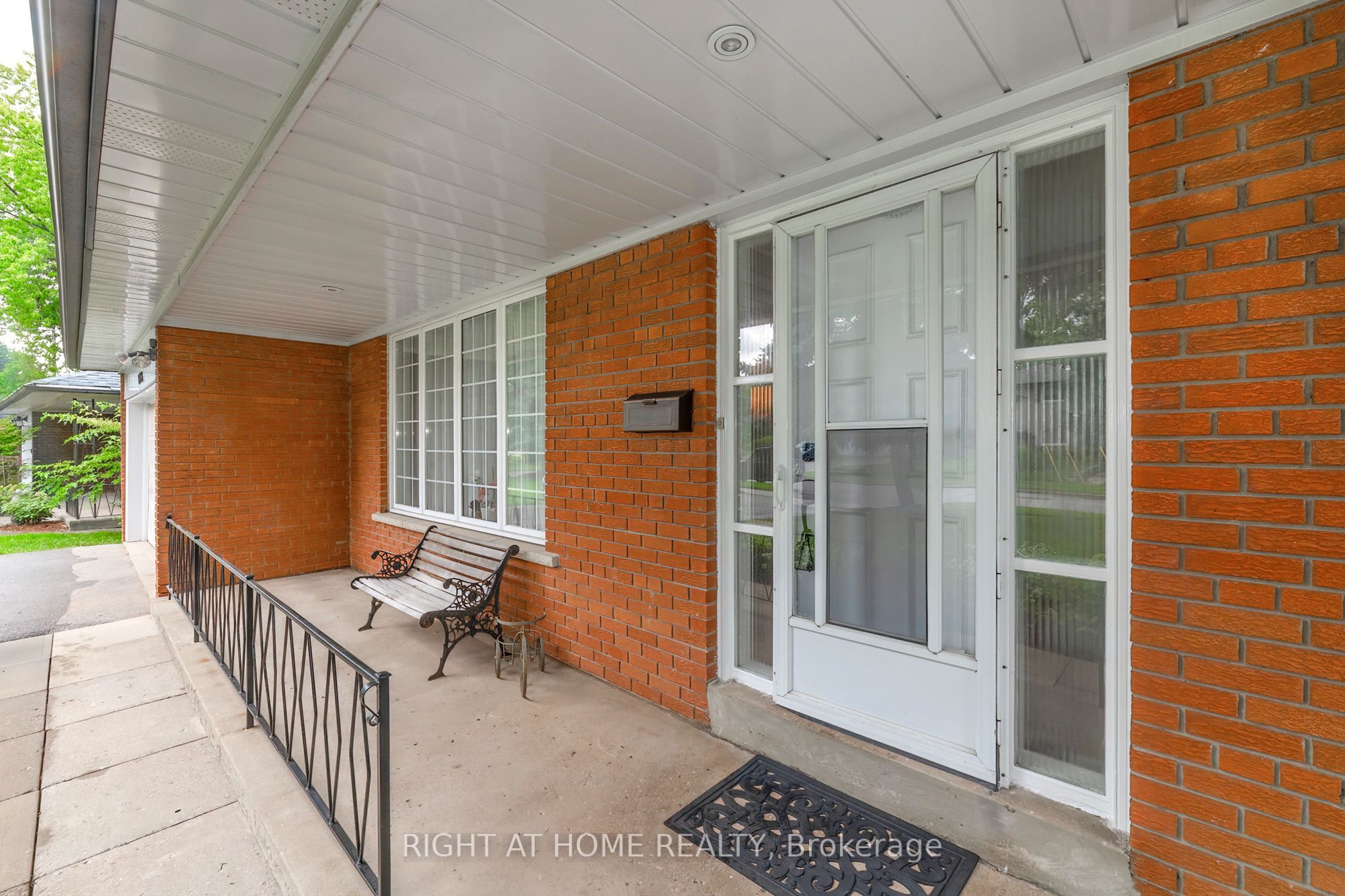 236 Shaughnessy Boulevard, Toronto, ON M2J 1K6 photo 3