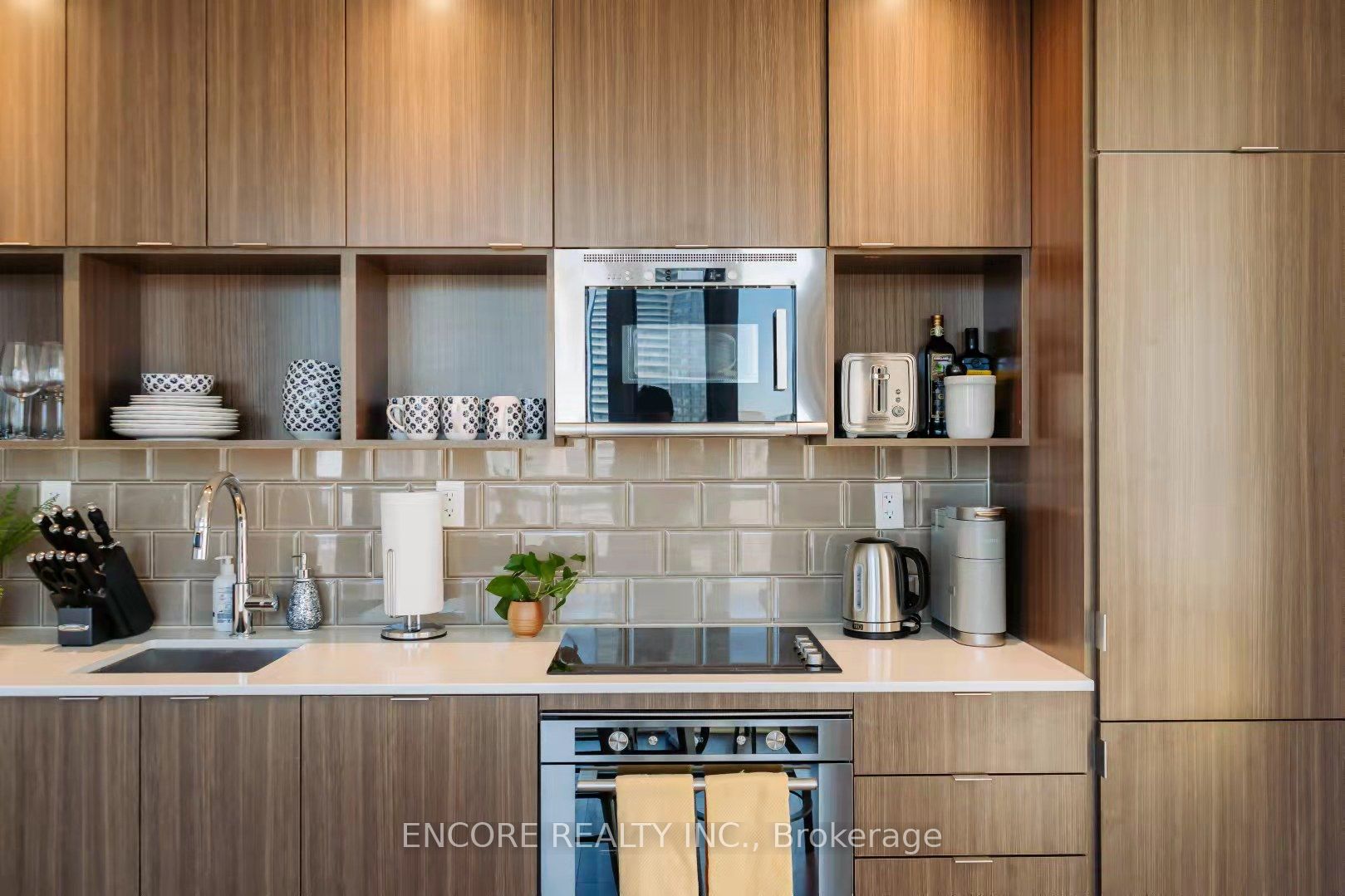 89 McGill Street, Toronto, ON M5B 0B1 photo 2