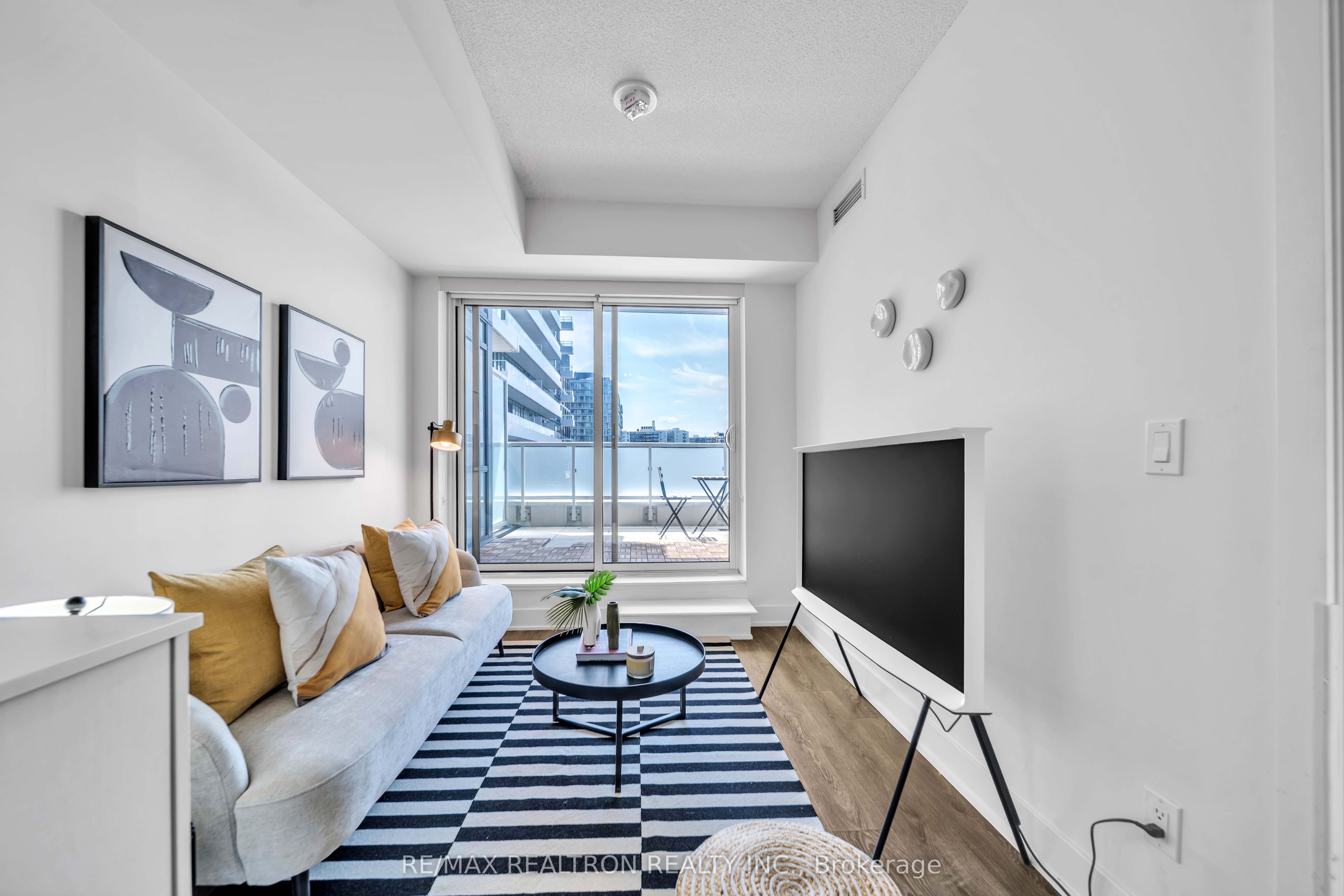 188 Fairview Mall Drive 606, Toronto, ON M2J 0H7 photo 4
