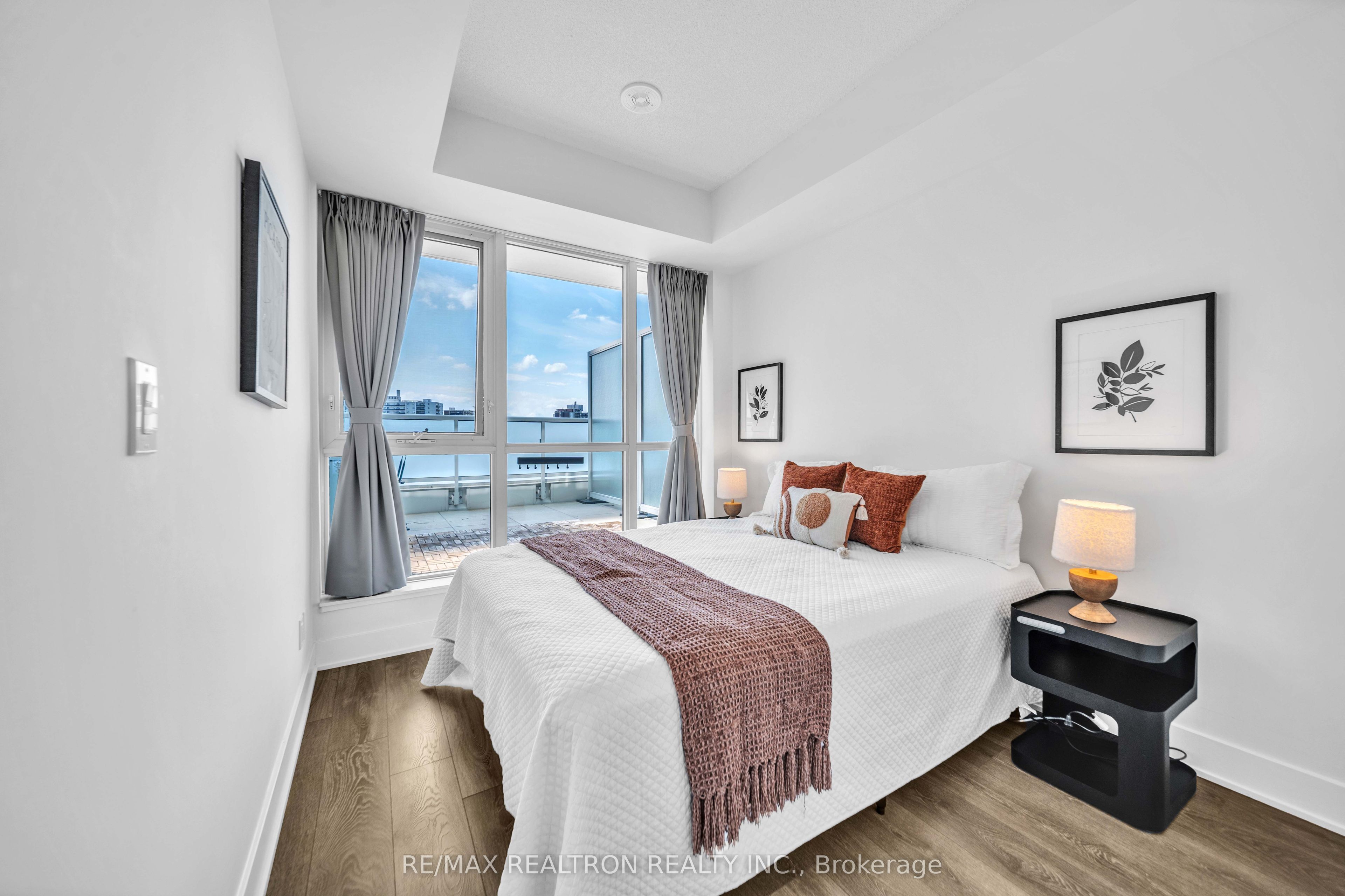 188 Fairview Mall Drive 606, Toronto, ON M2J 0H7 photo 5