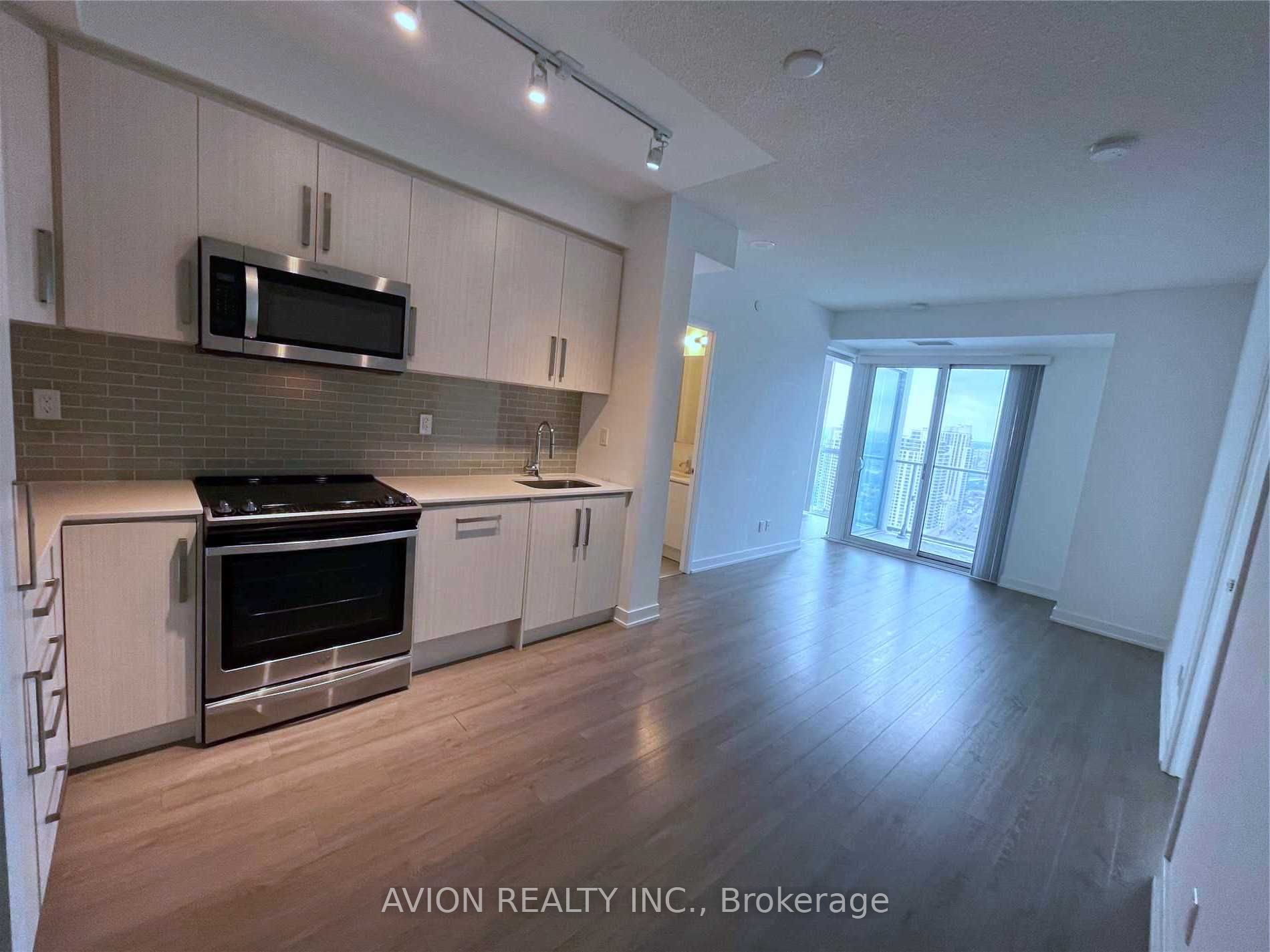 5180 Yonge Street 2802, Toronto, ON M2N 5P6 photo 3
