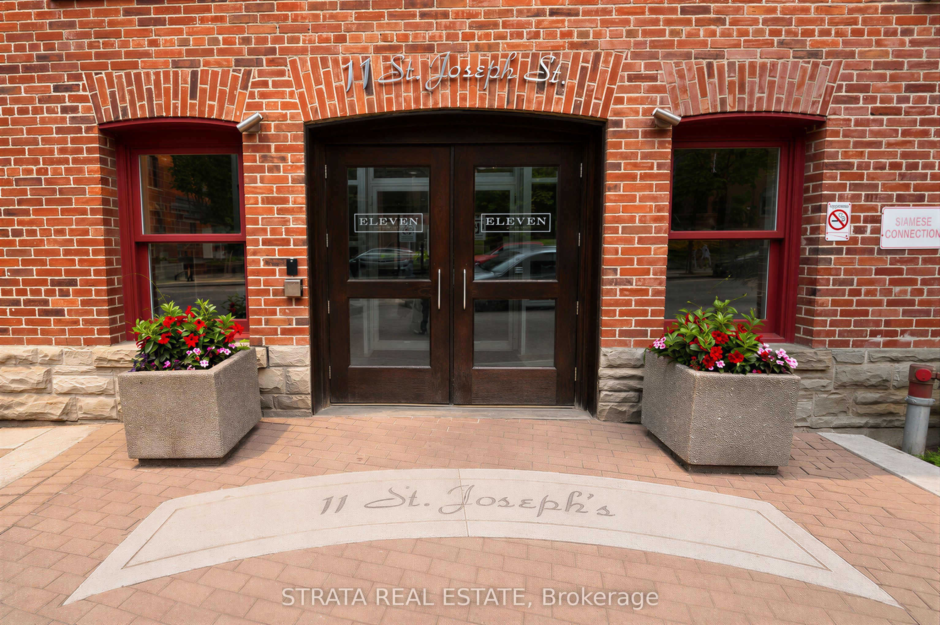 11 St Joseph Street 304, Toronto, ON M4Y 3G4 photo 4