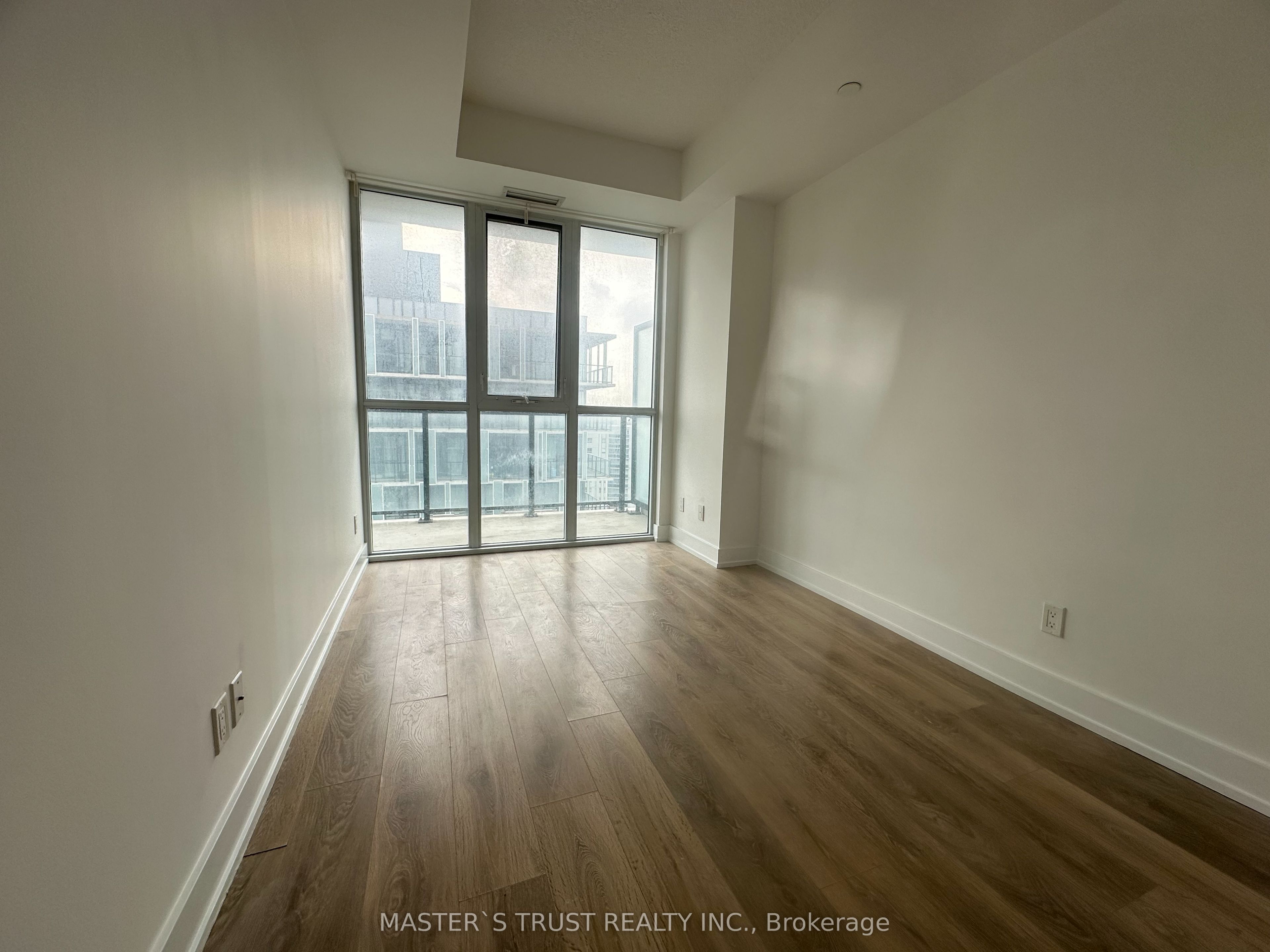 150 Fairview Mall Drive 1504, Toronto, ON M2J 0E7 photo 4