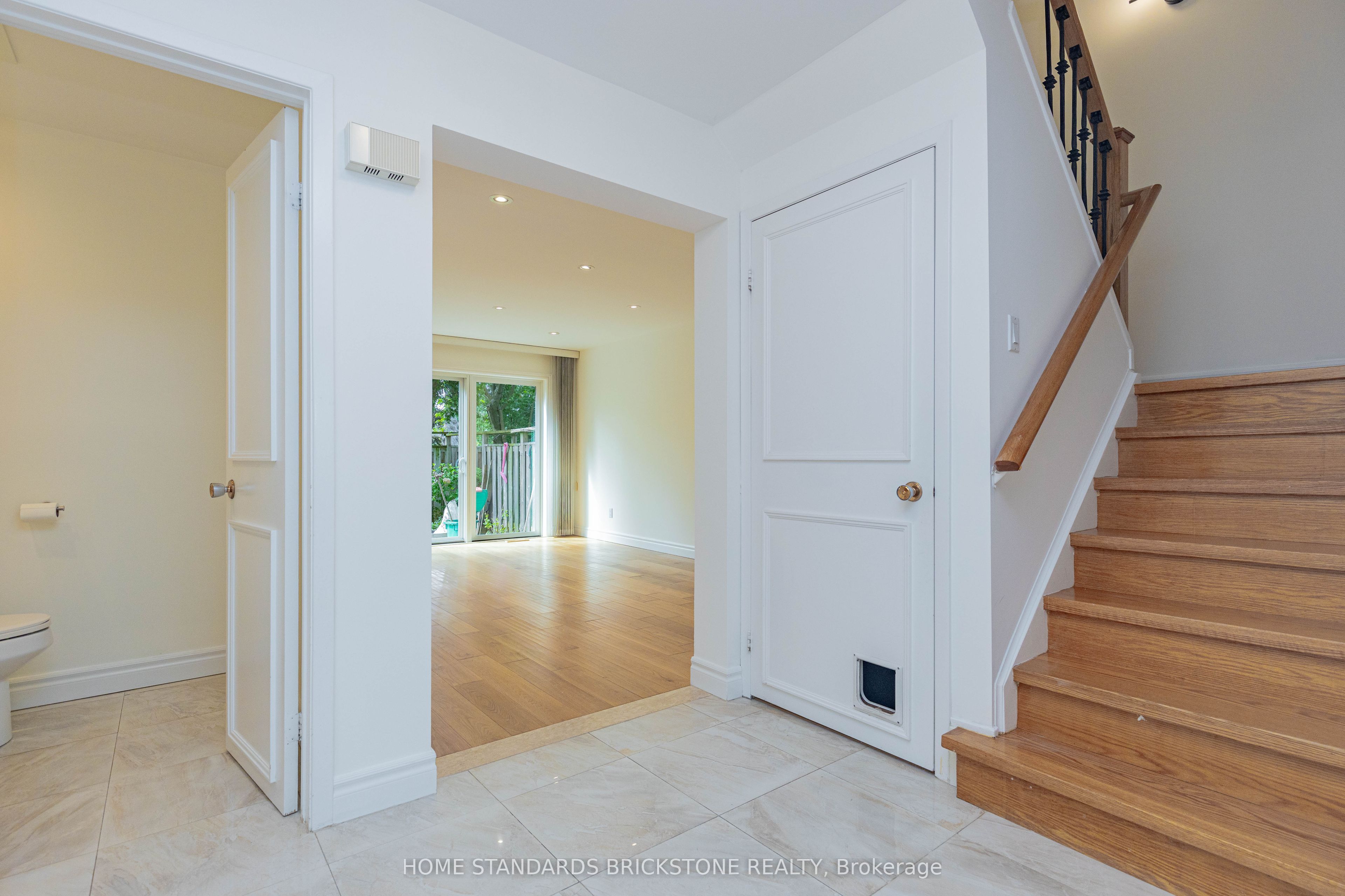 27 Proudbank Millway 50, Toronto, ON M2L 1P3 photo 5