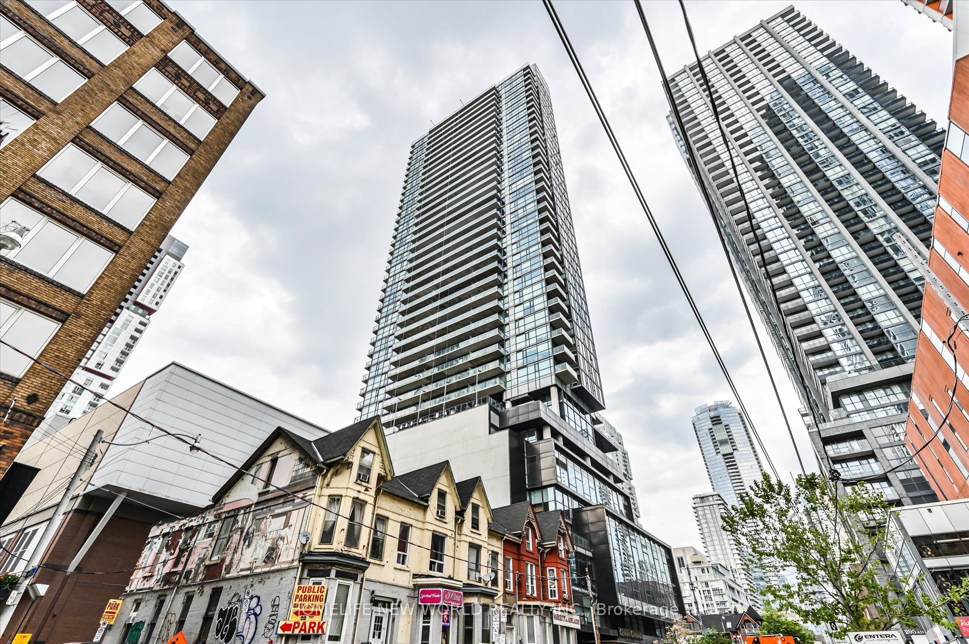 290 Adelaide Street W 2903, Toronto, ON M5V 1P6