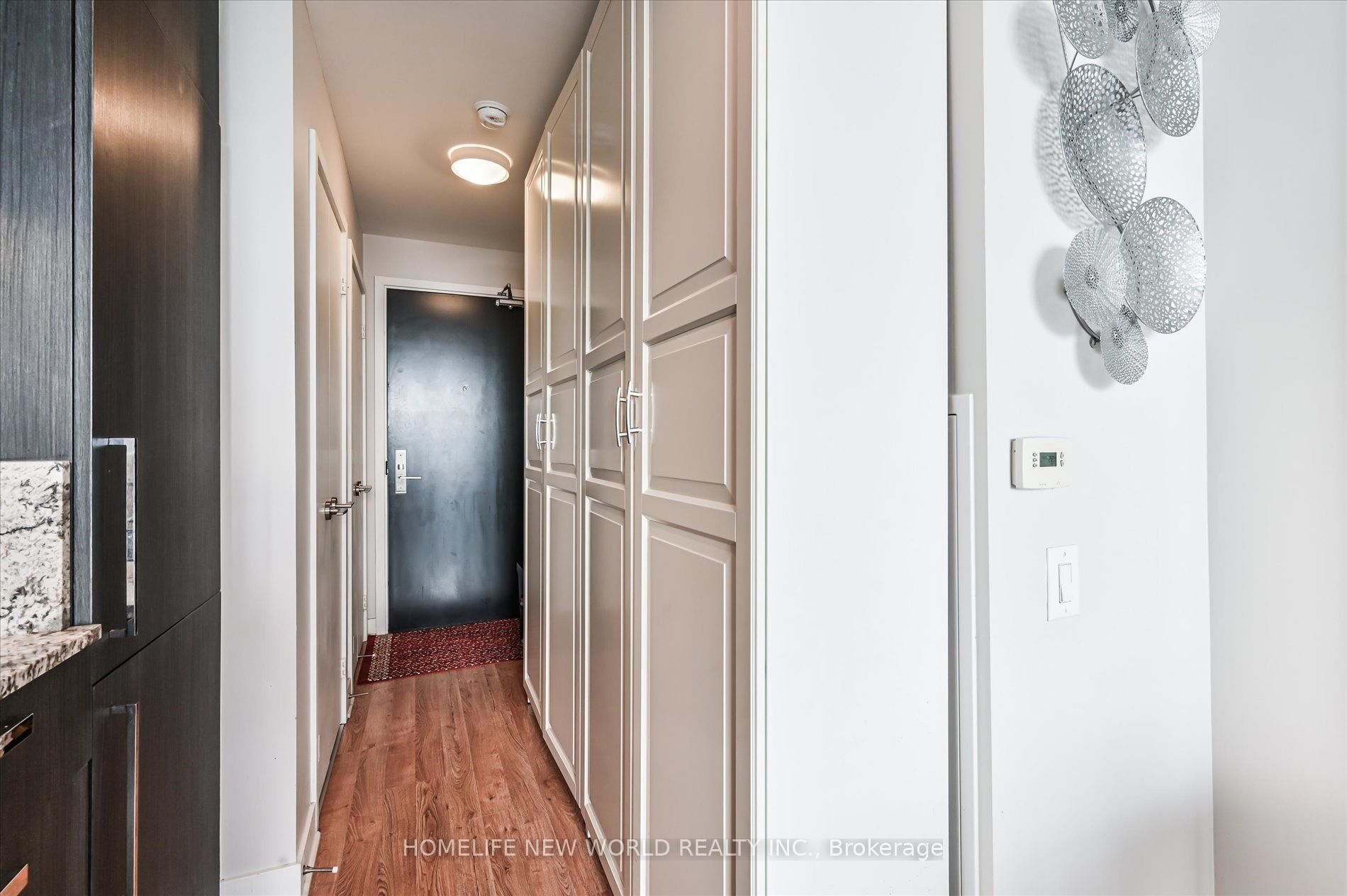 290 Adelaide Street W 2903, Toronto, ON M5V 1P6 photo 5