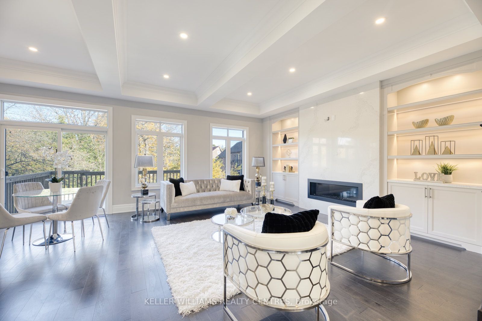 7 Becky Cheung Court, Toronto, ON M2M 2E7 photo 2