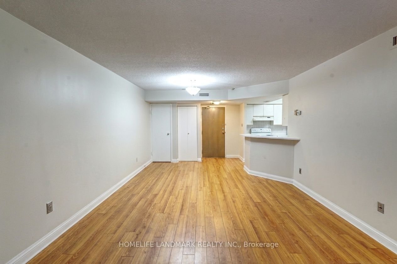 1001 Bay Street 511, Toronto, ON M5S 3A6 photo 4