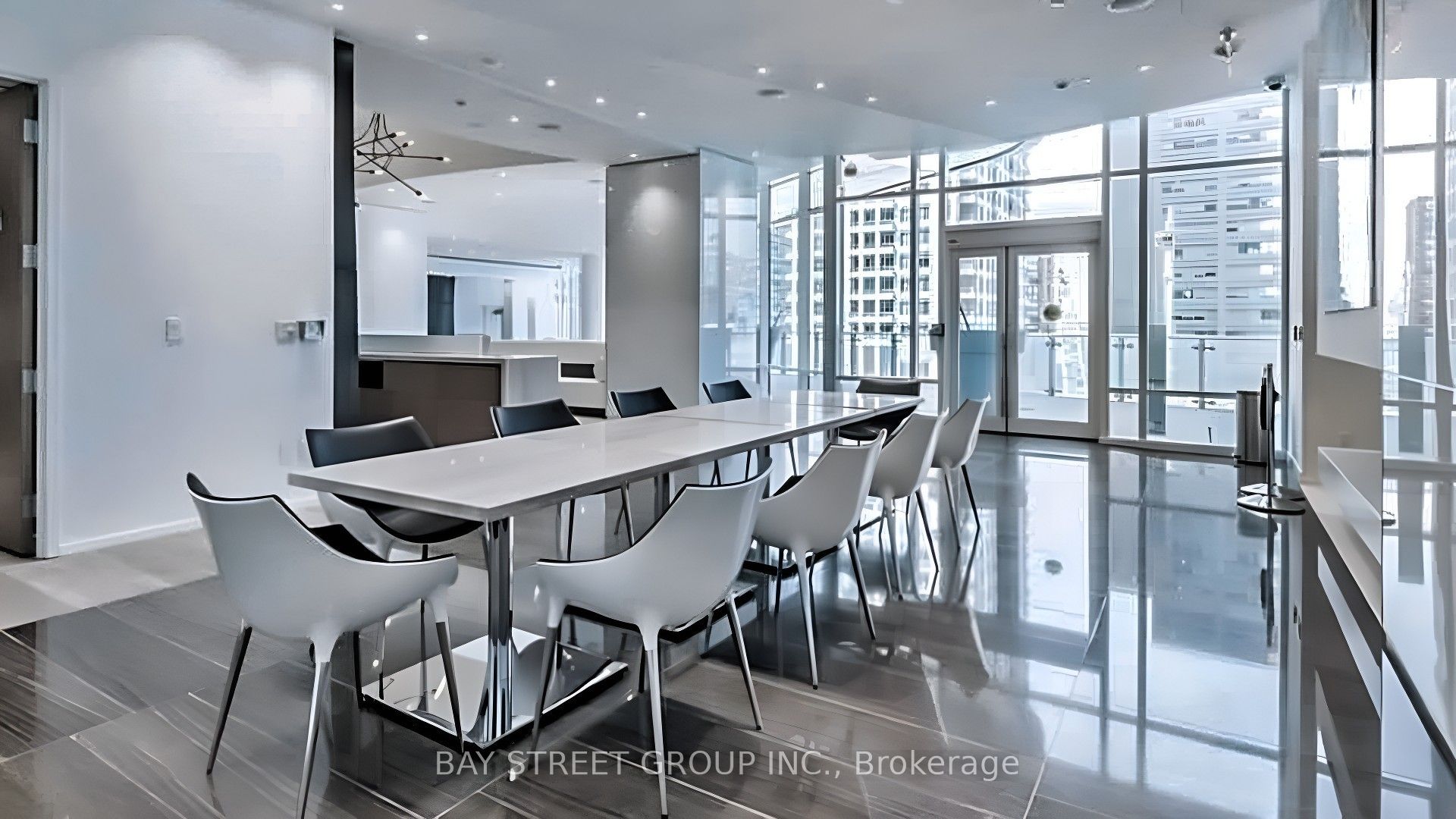 1 bloor Street E 1605, Toronto, ON M4W 0A8 photo 4
