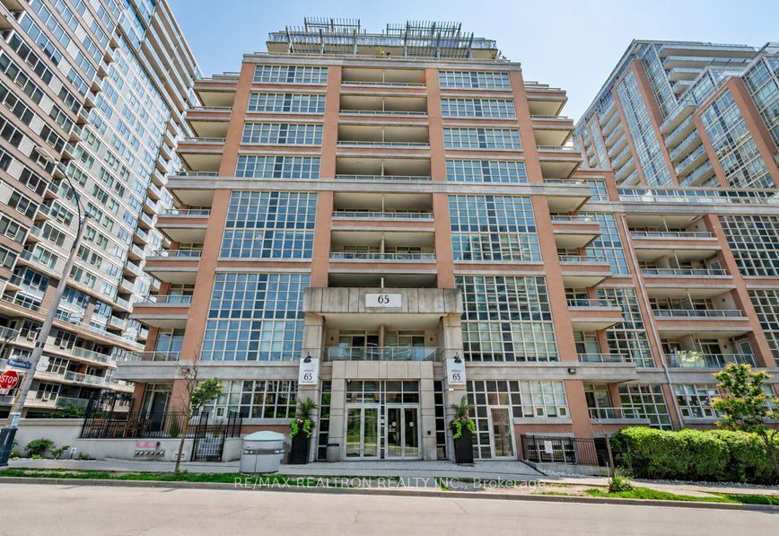 65 East Liberty Street 802, Toronto, ON M6K 3R2