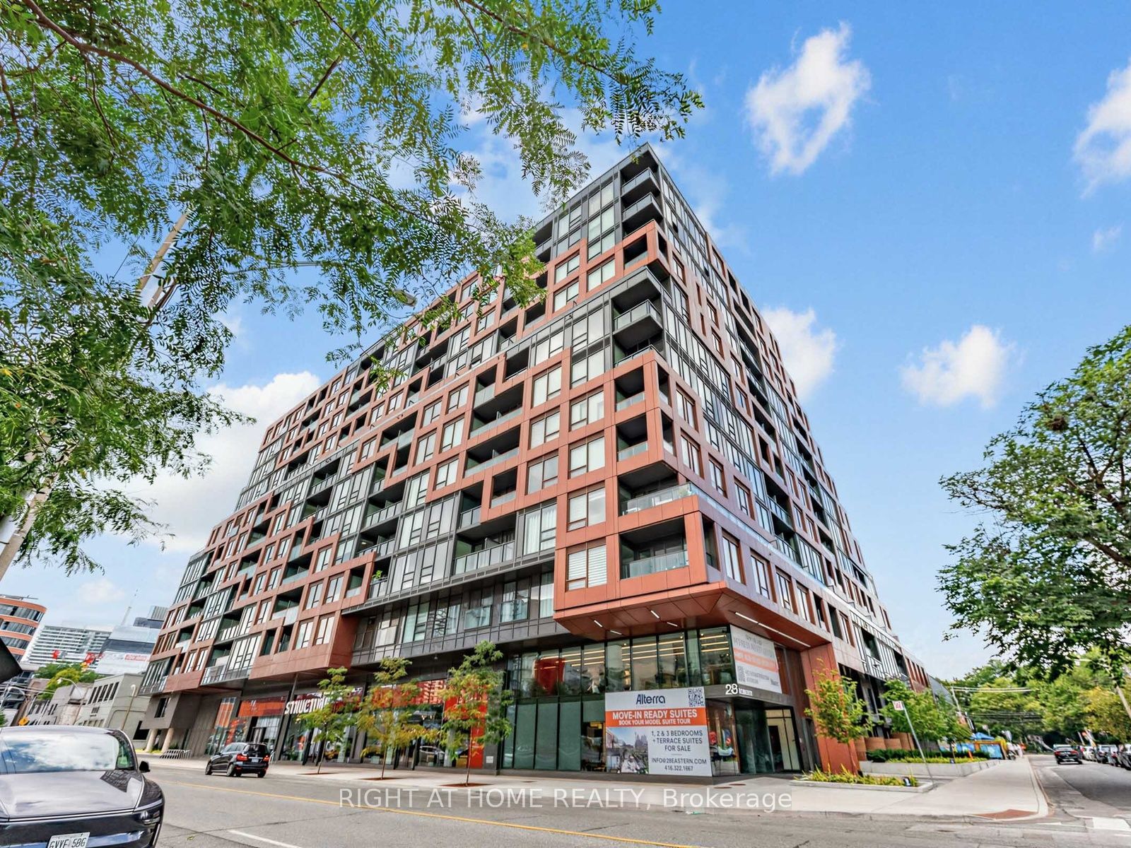 28 Eastern Avenue 723, Toronto, ON M5A 0Y2 photo 2