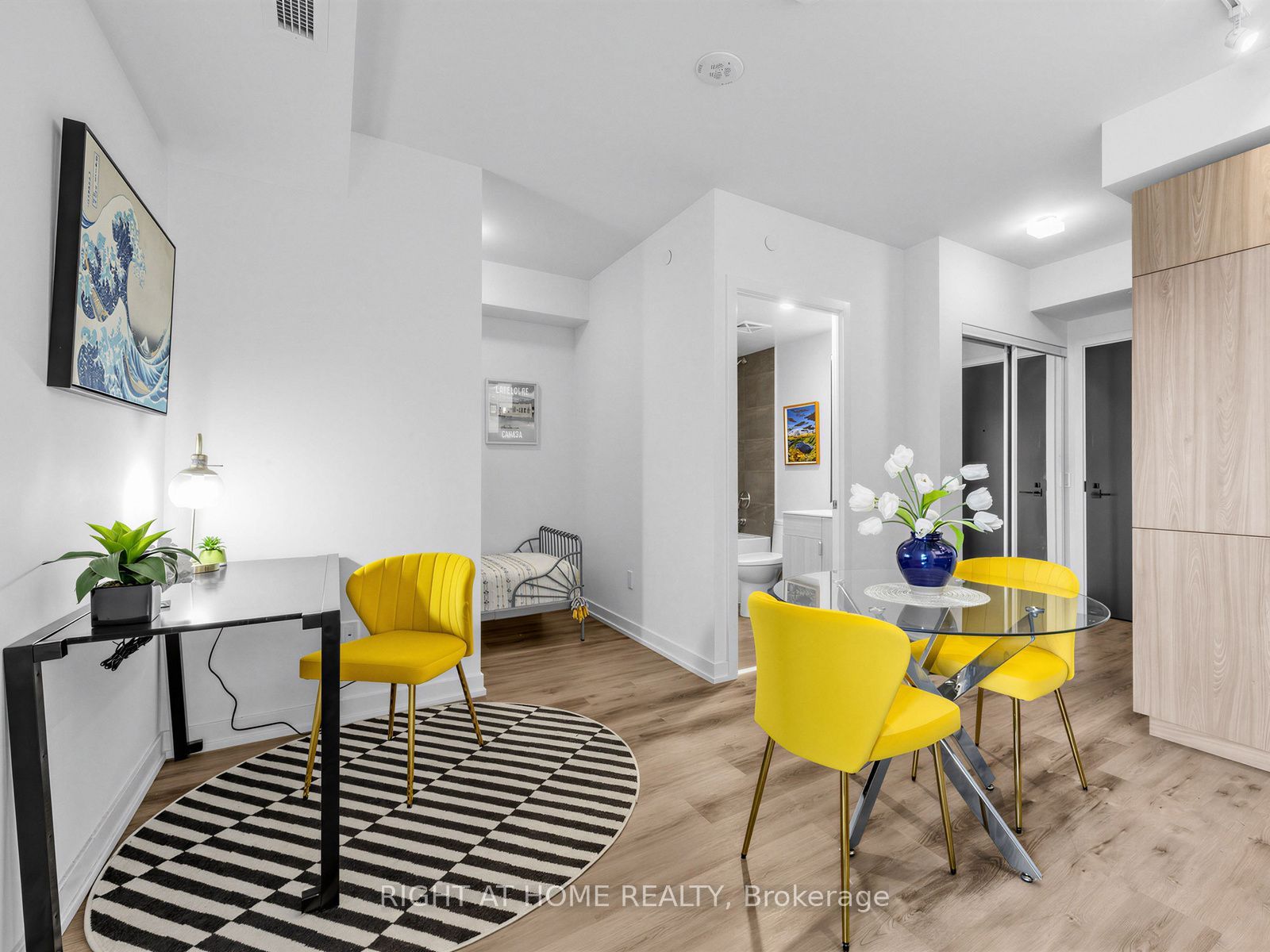 28 Eastern Avenue 723, Toronto, ON M5A 0Y2 photo 5