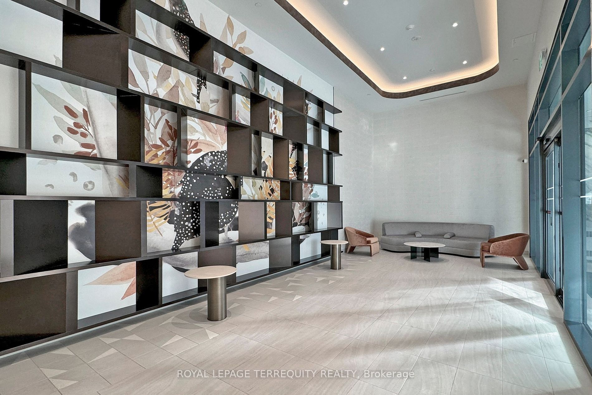 35 Tubman Avenue 1020, Toronto, ON M5A 0T1 photo 3