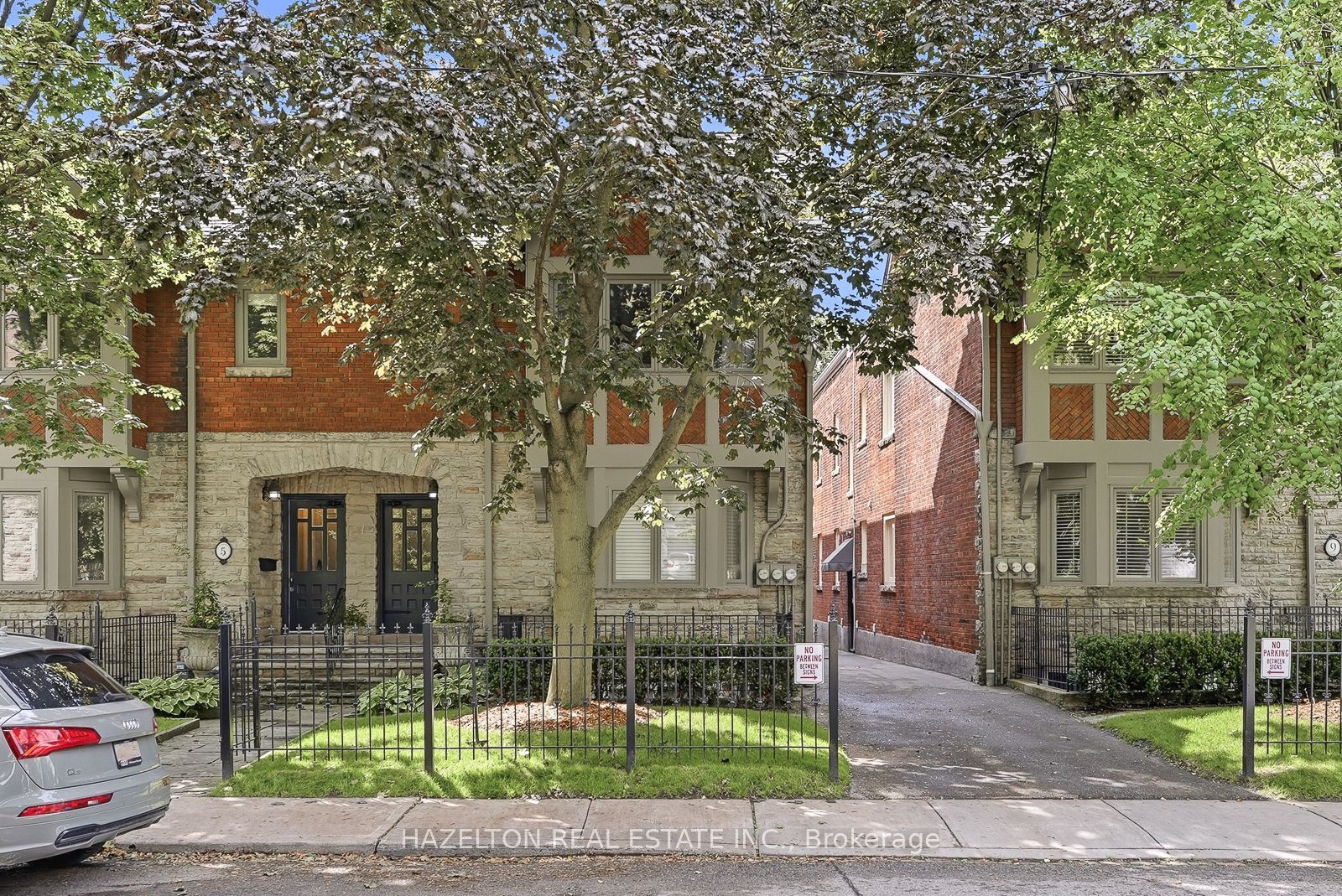 7 Clarendon Avenue 7A, Toronto, ON M4V 1H8