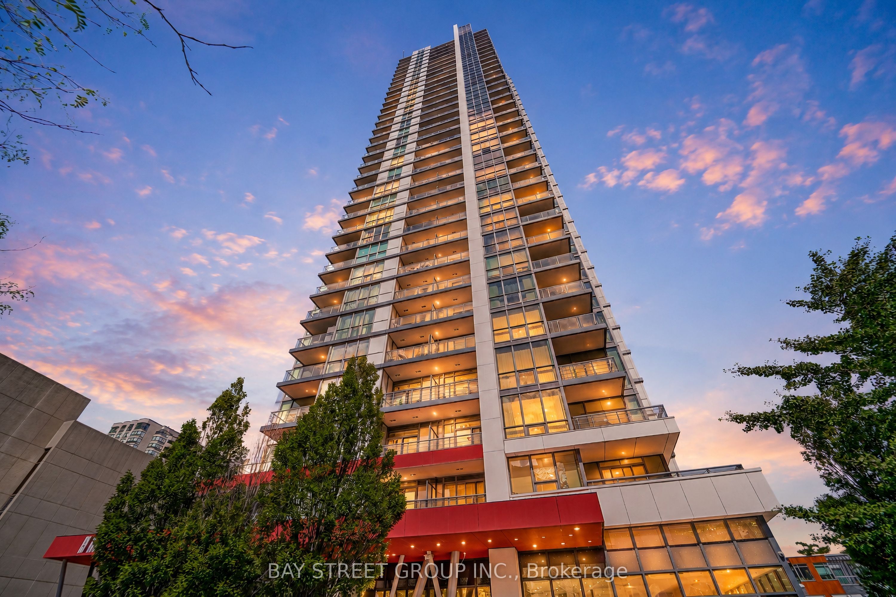 88 Sheppard Avenue E 2006, Toronto, ON M2N 0G9 photo 3