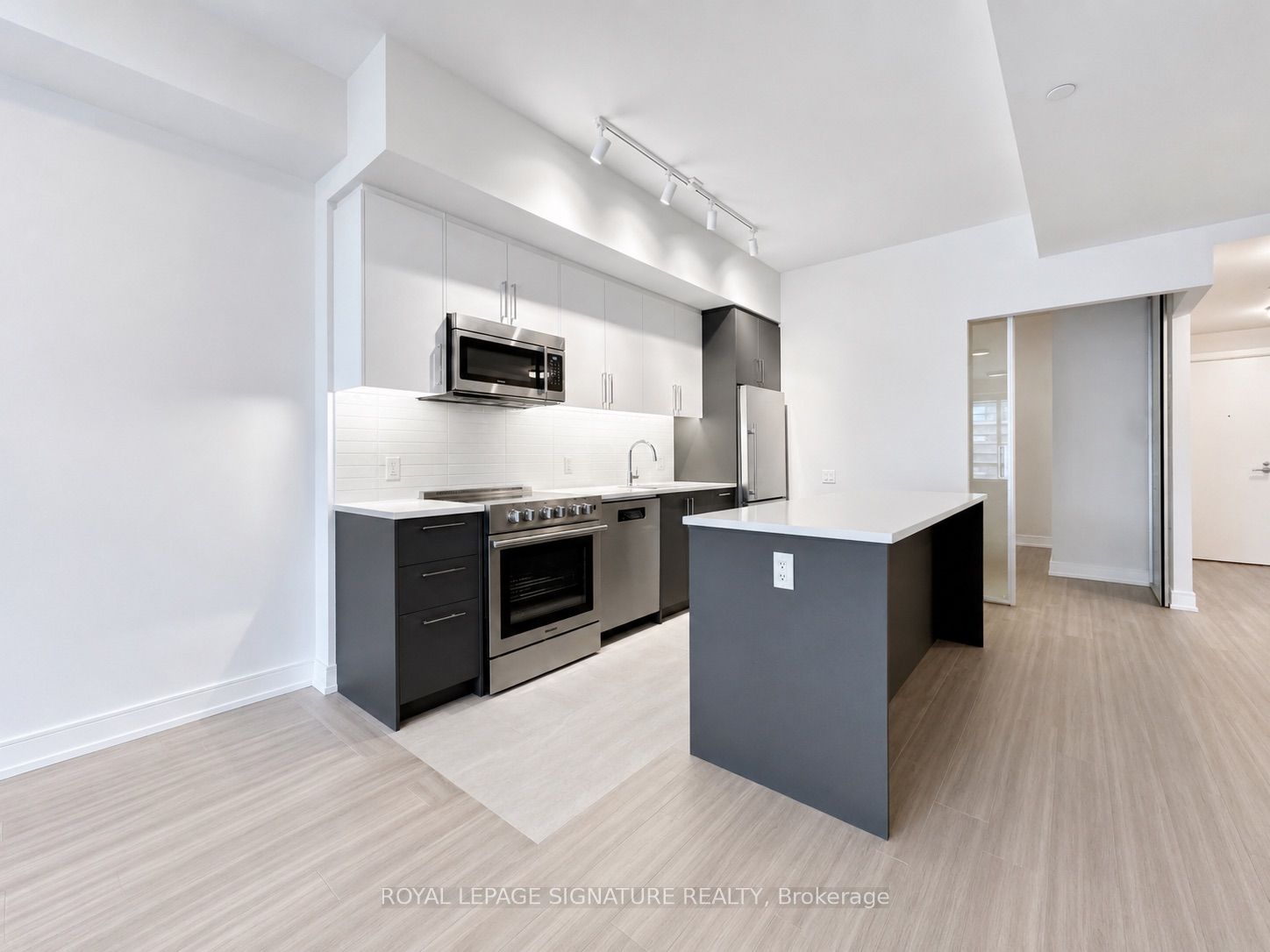 664 Spadina Avenue 314, Toronto, ON M5S 0G4 photo 5