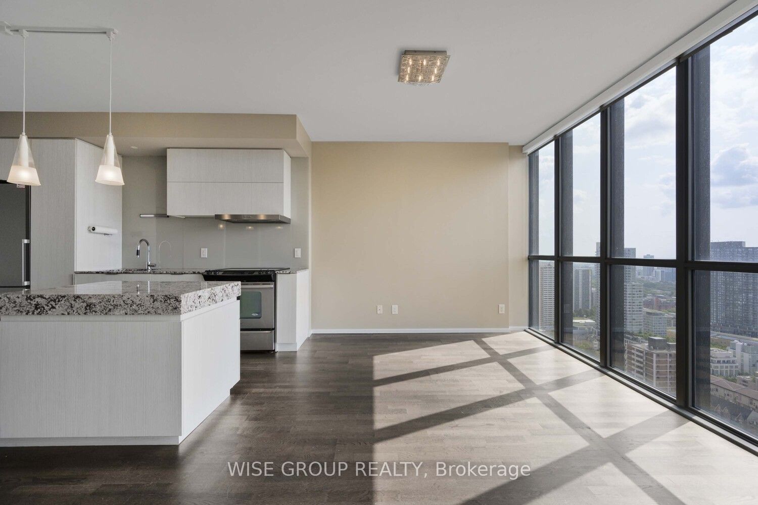 101 Charles Street E 3202, Toronto, ON M4Y 0A9 photo 5