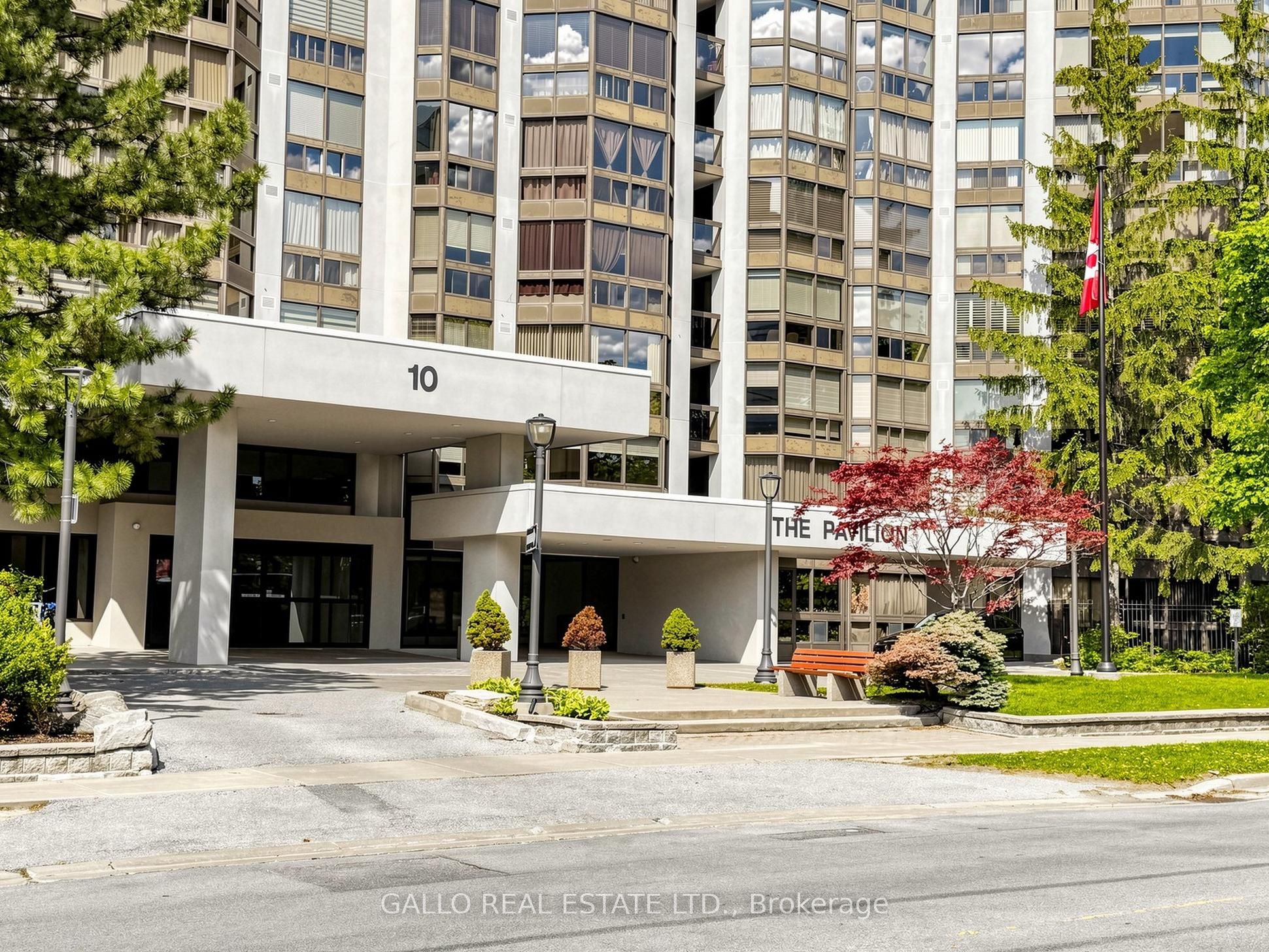 10 Kenneth Avenue 203, Toronto, ON M2N 6K6 photo 3