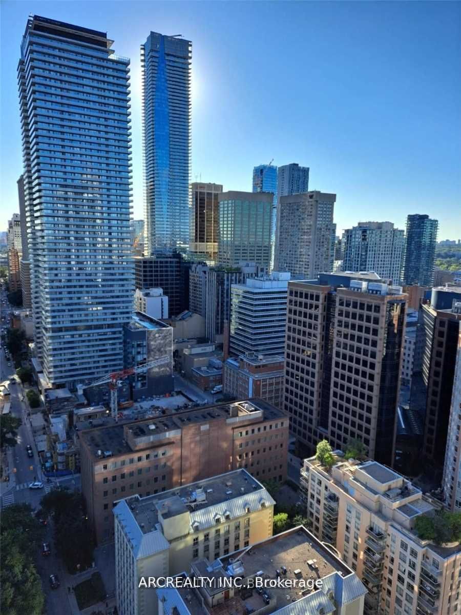 101 Charles Street E 2807, Toronto, ON M4Y 1V2 photo 2