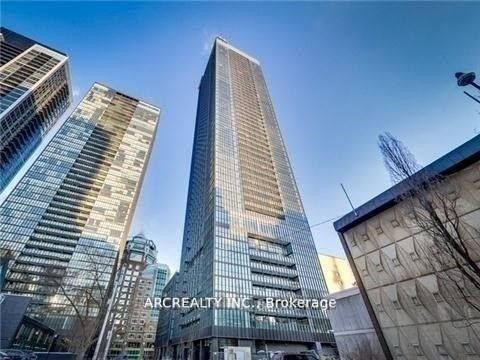 101 Charles Street E 2807, Toronto, ON M4Y 1V2 photo 4