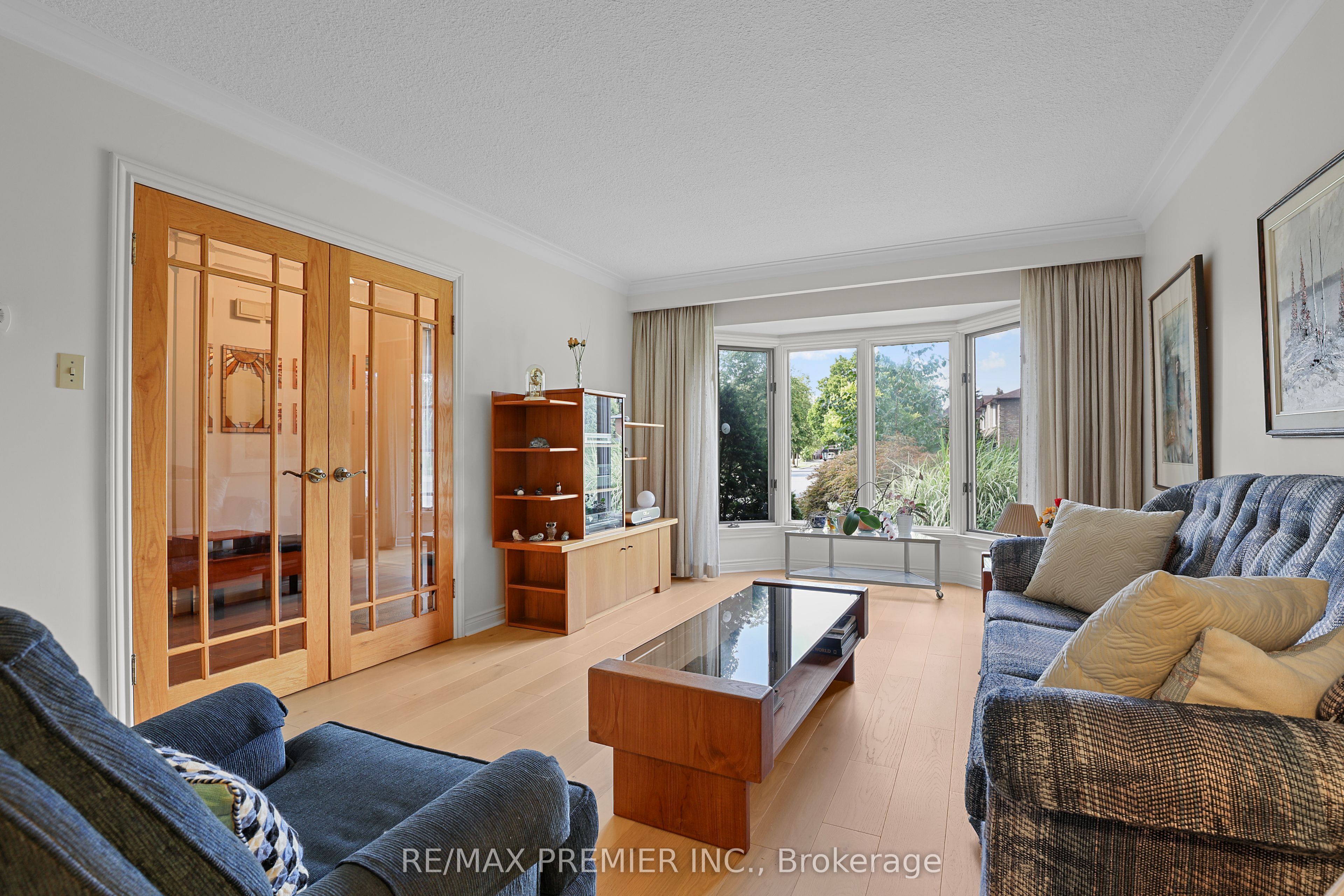 19 Temagami Court, Toronto, ON M2M 4E6 photo 3