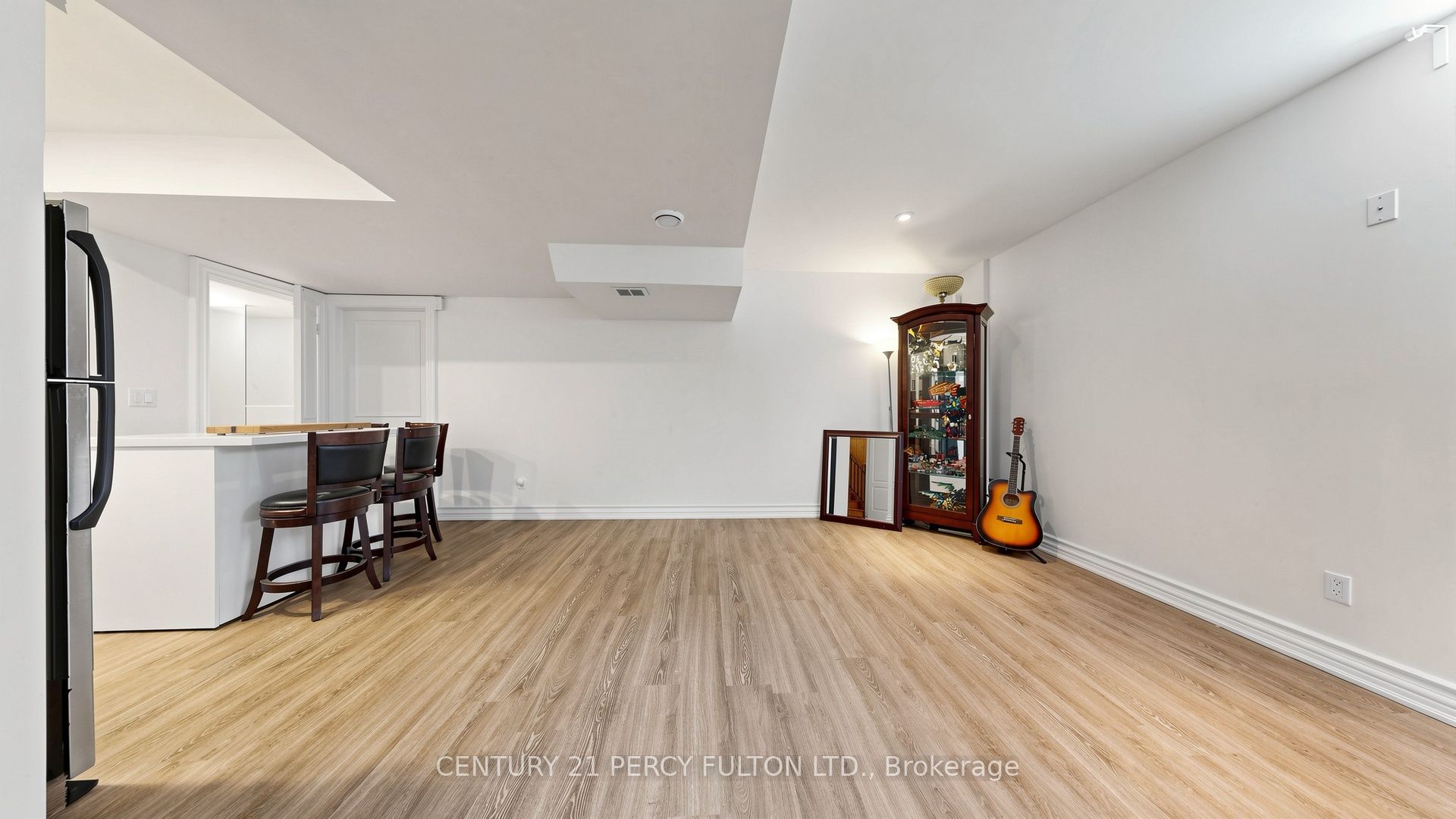 372B Hounslow Avenue, Toronto, ON M2R 1H6 photo 4