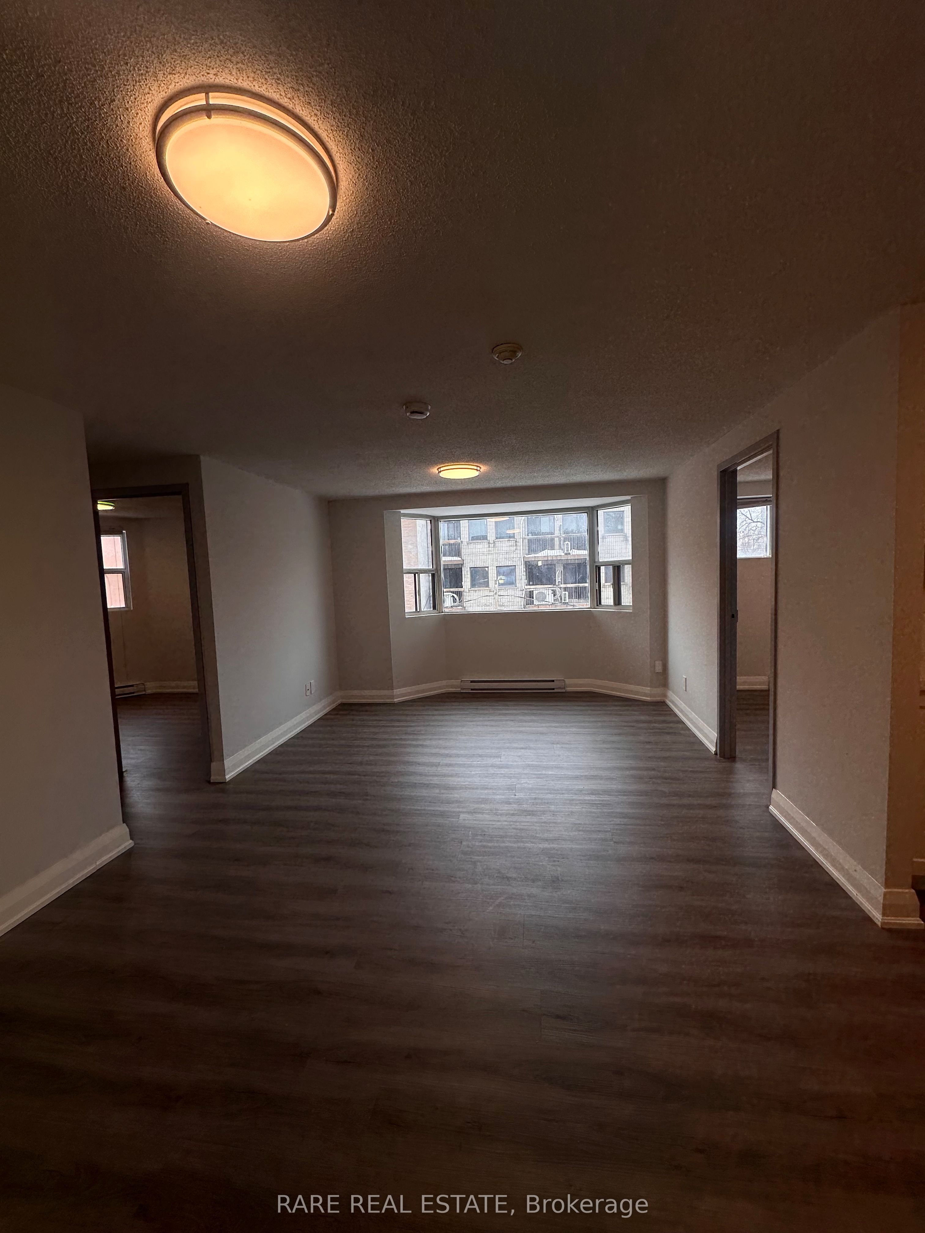 99 Bellevue Avenue 8, Toronto, ON M5T 2N8 photo 3