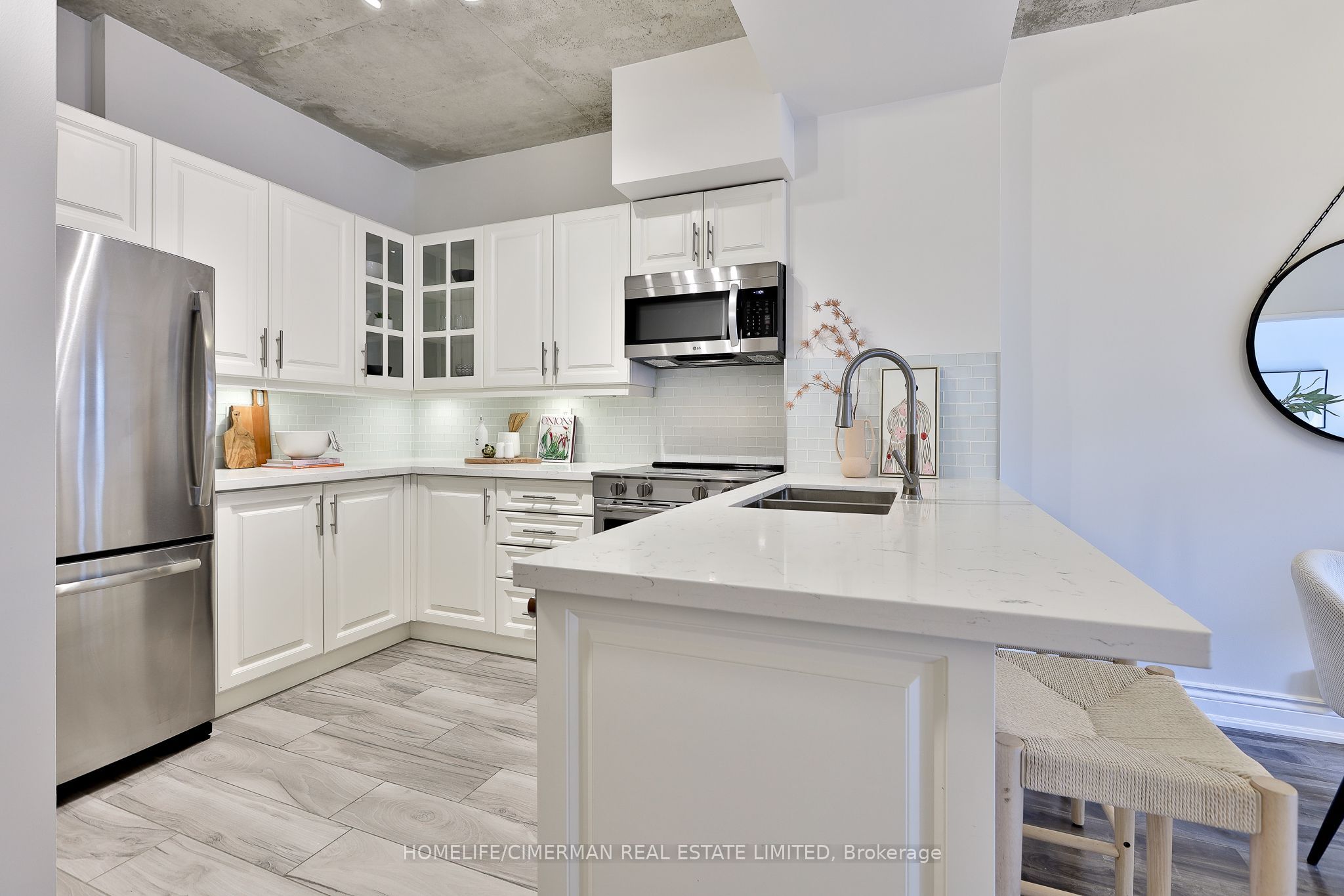36 Charlotte Street 503, Toronto, ON M5V 3P7 photo 3