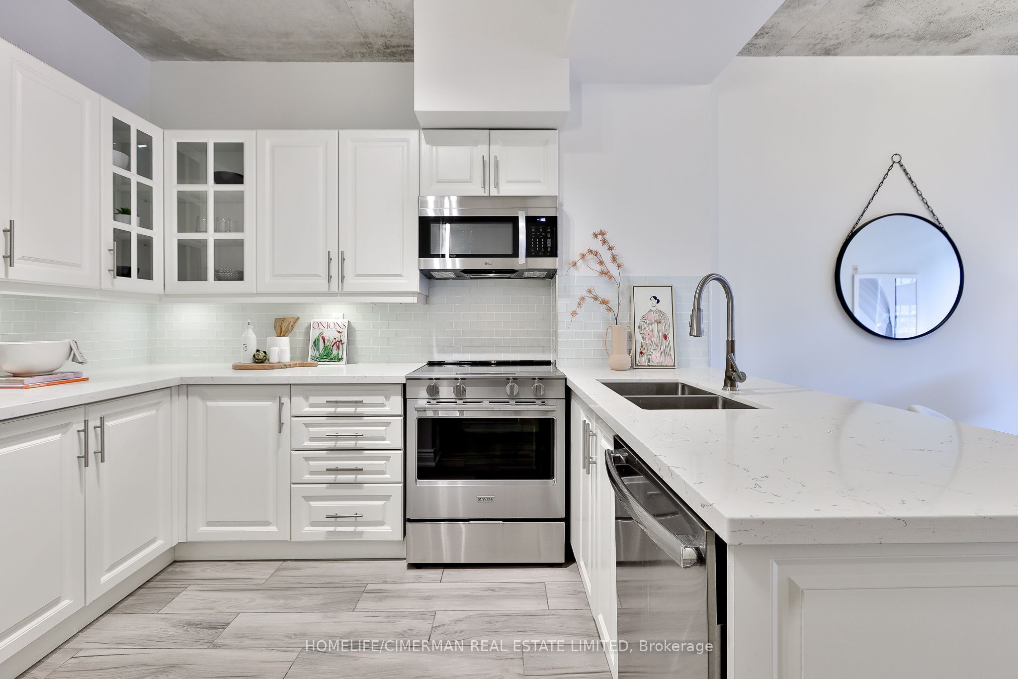 36 Charlotte Street 503, Toronto, ON M5V 3P7 photo 5