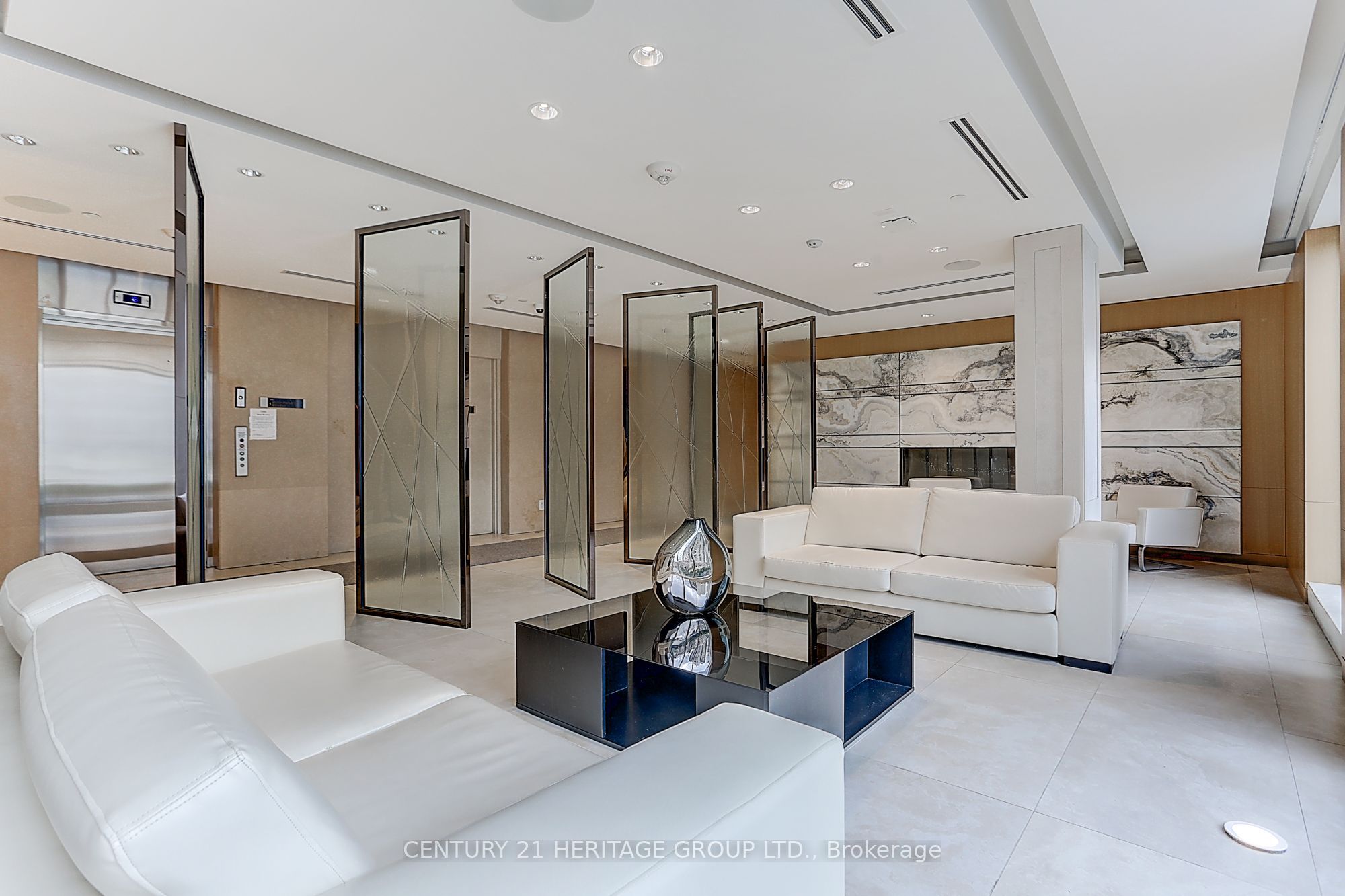 120 Harrison Garden Boulevard 1431, Toronto, ON M2N 0H1 photo 2