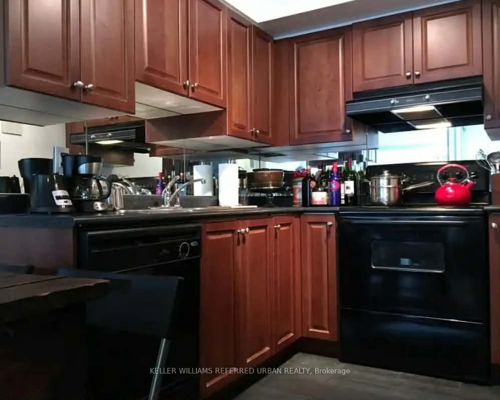 230 King Street E 304, Toronto, ON M5A 1K5 photo 4
