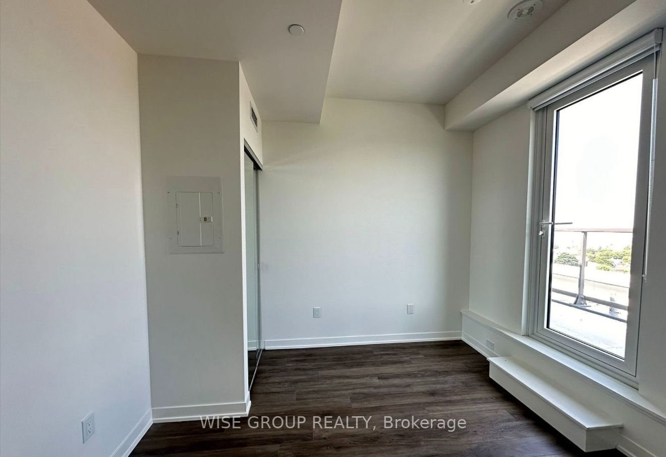 500 Wilson Avenue 1206, Toronto, ON M3H 0E5 photo 4