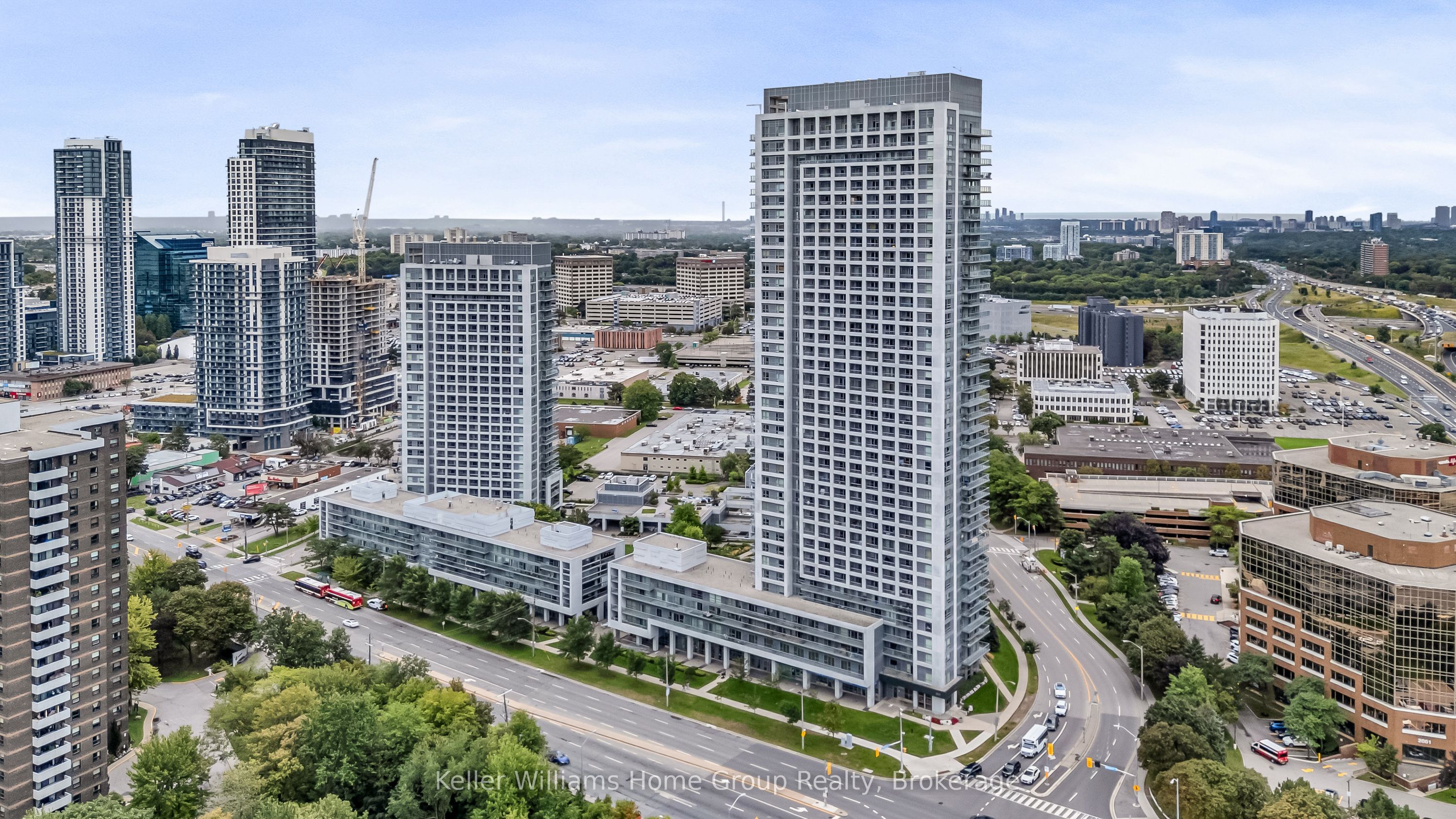 2015 Sheppard Avenue E 3410, Toronto, ON M2J 0B3 photo 2