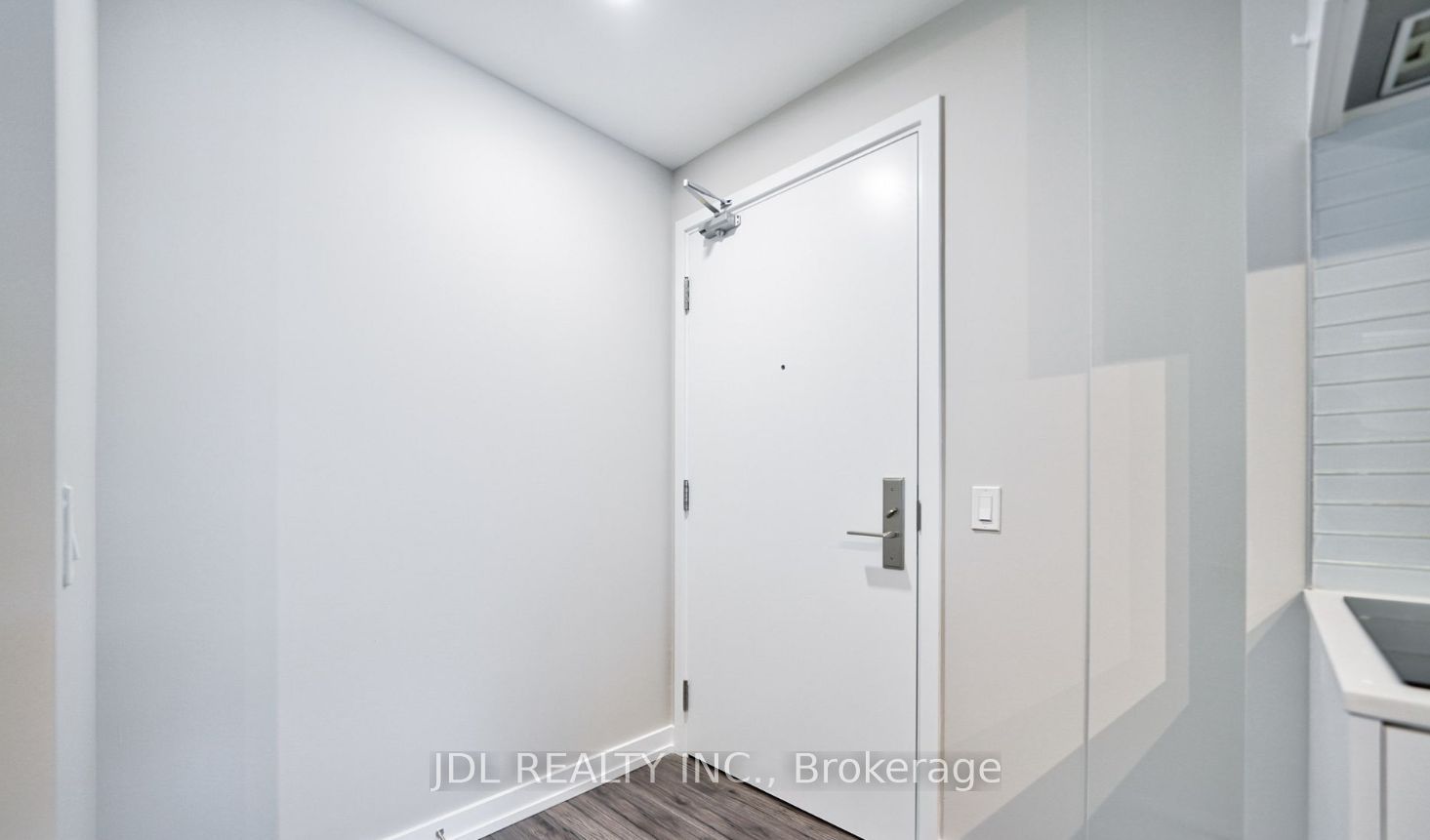 33 helendale Avenue 710, Toronto, ON M4R 0A4 photo 3